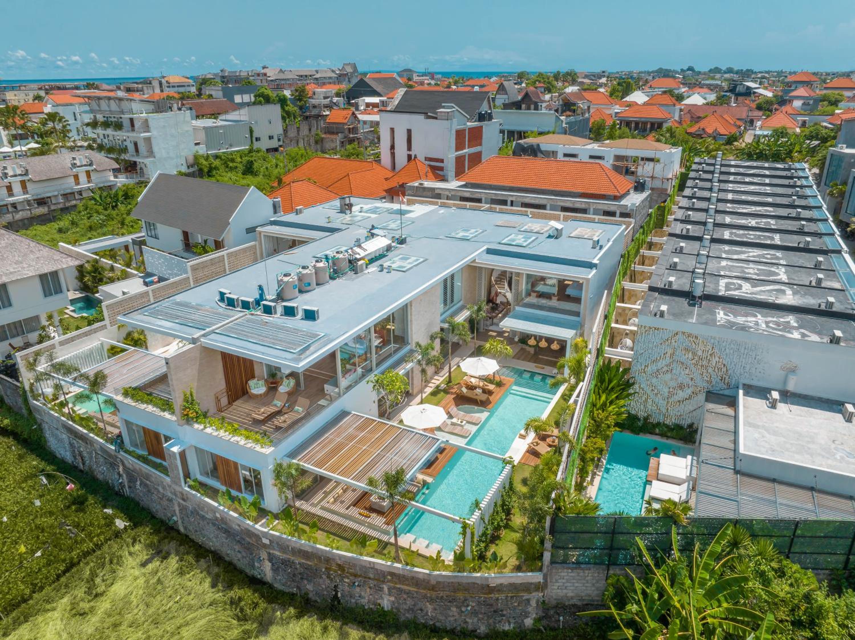 Vida & Vola : Majestic Coastal Retreat 40 Guests incl in Price