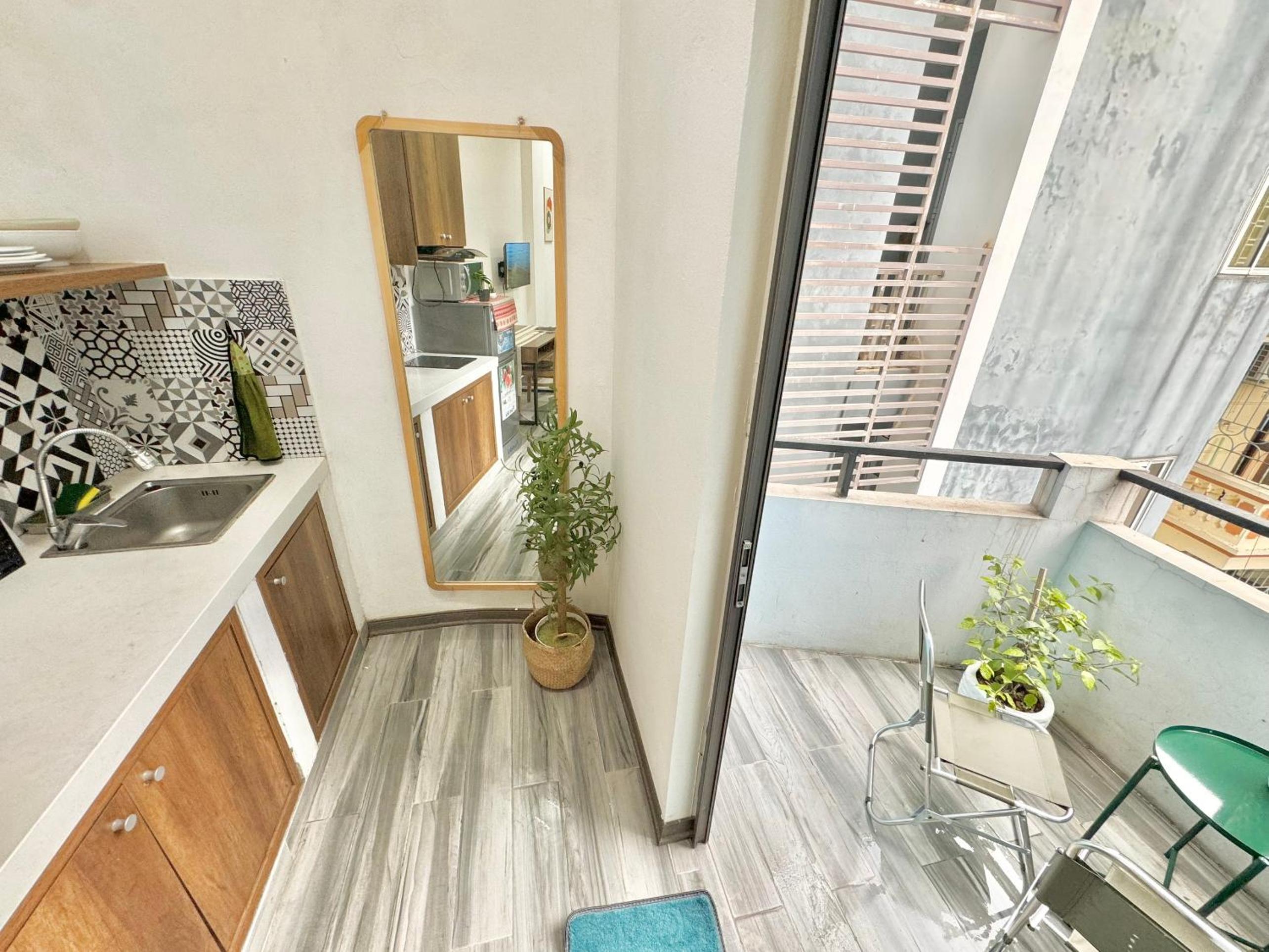 The Little Hanoi -Modern-Balcony