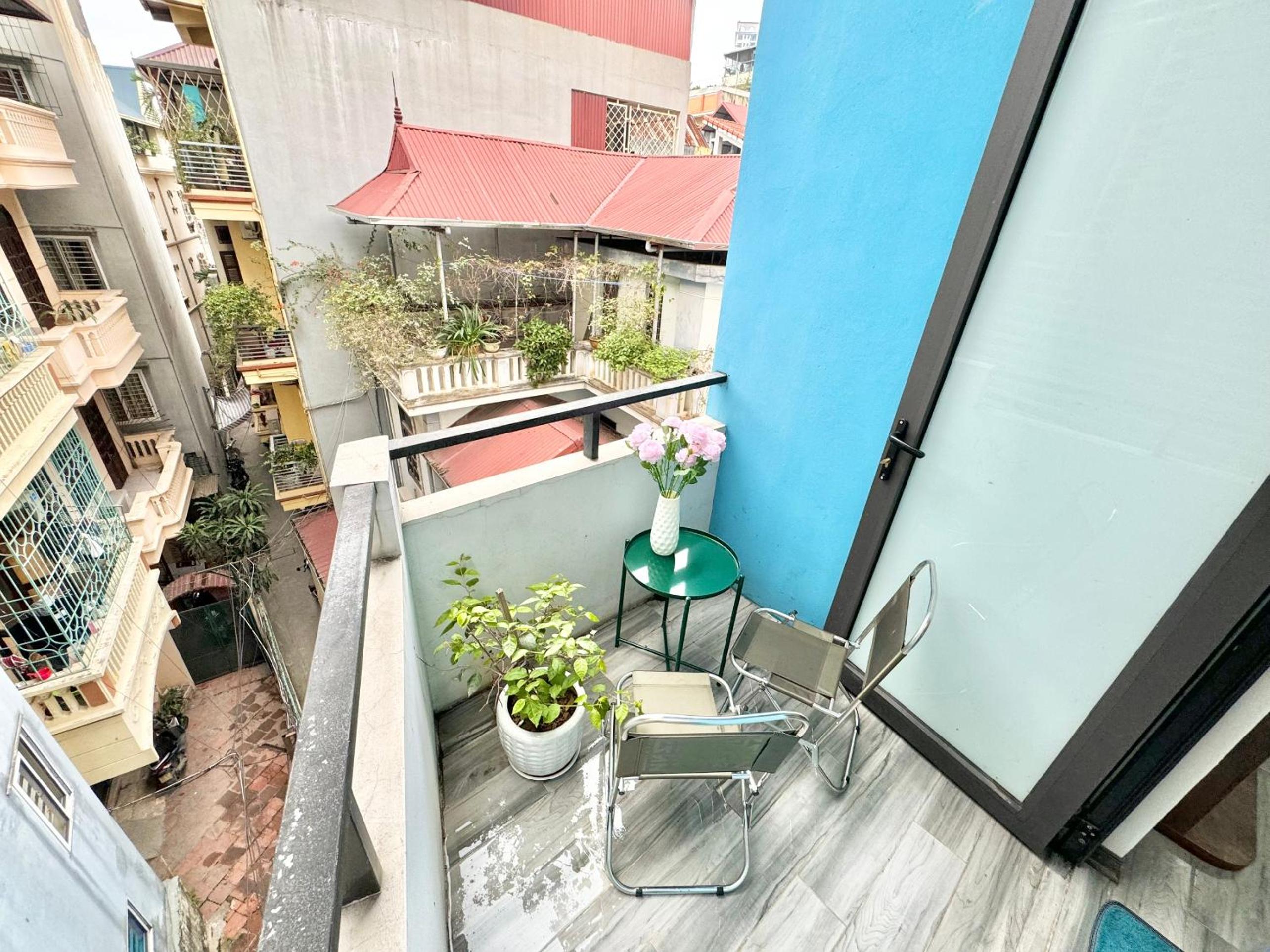 The Little Hanoi -Modern-Balcony