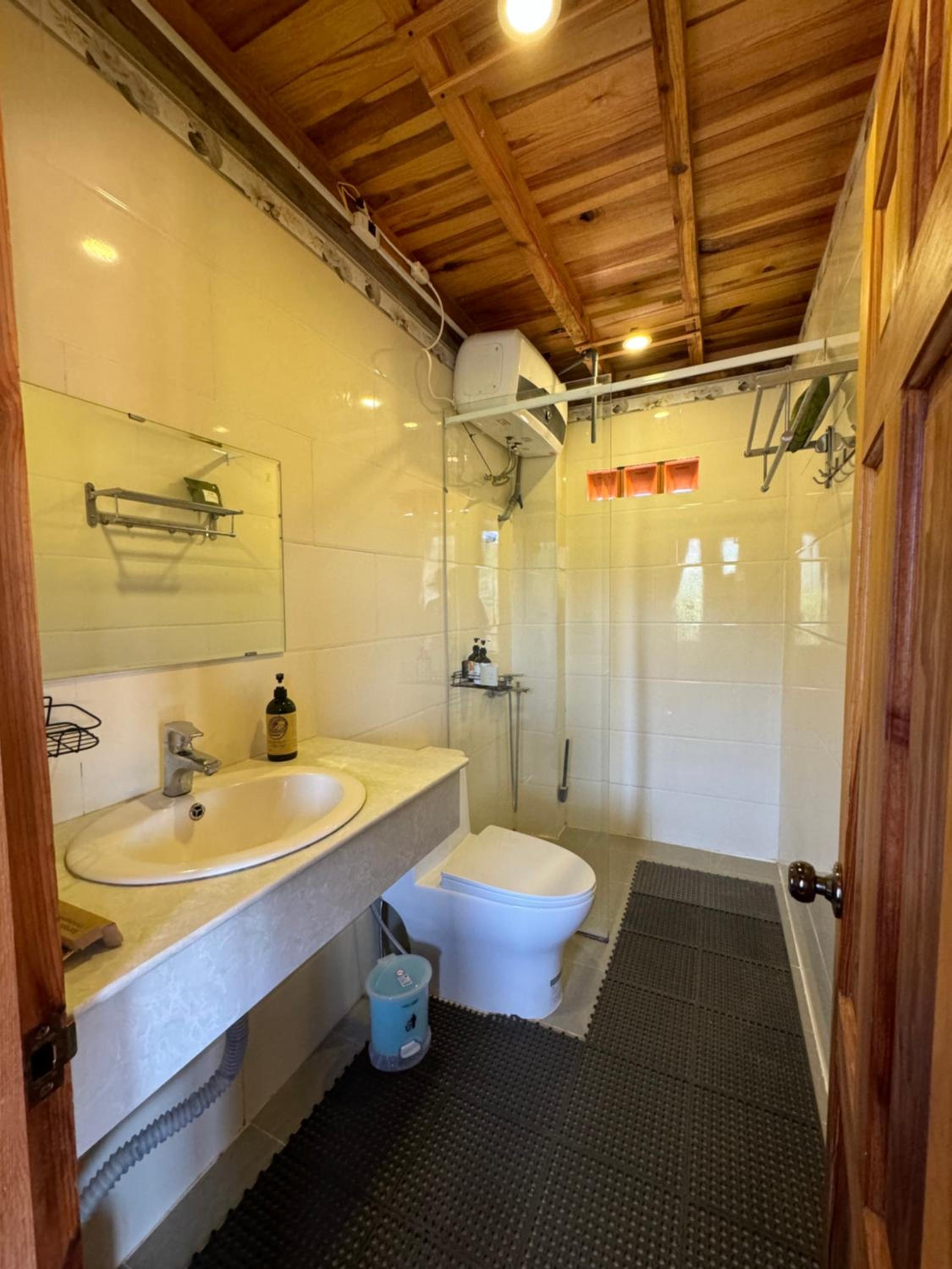 Photo 16