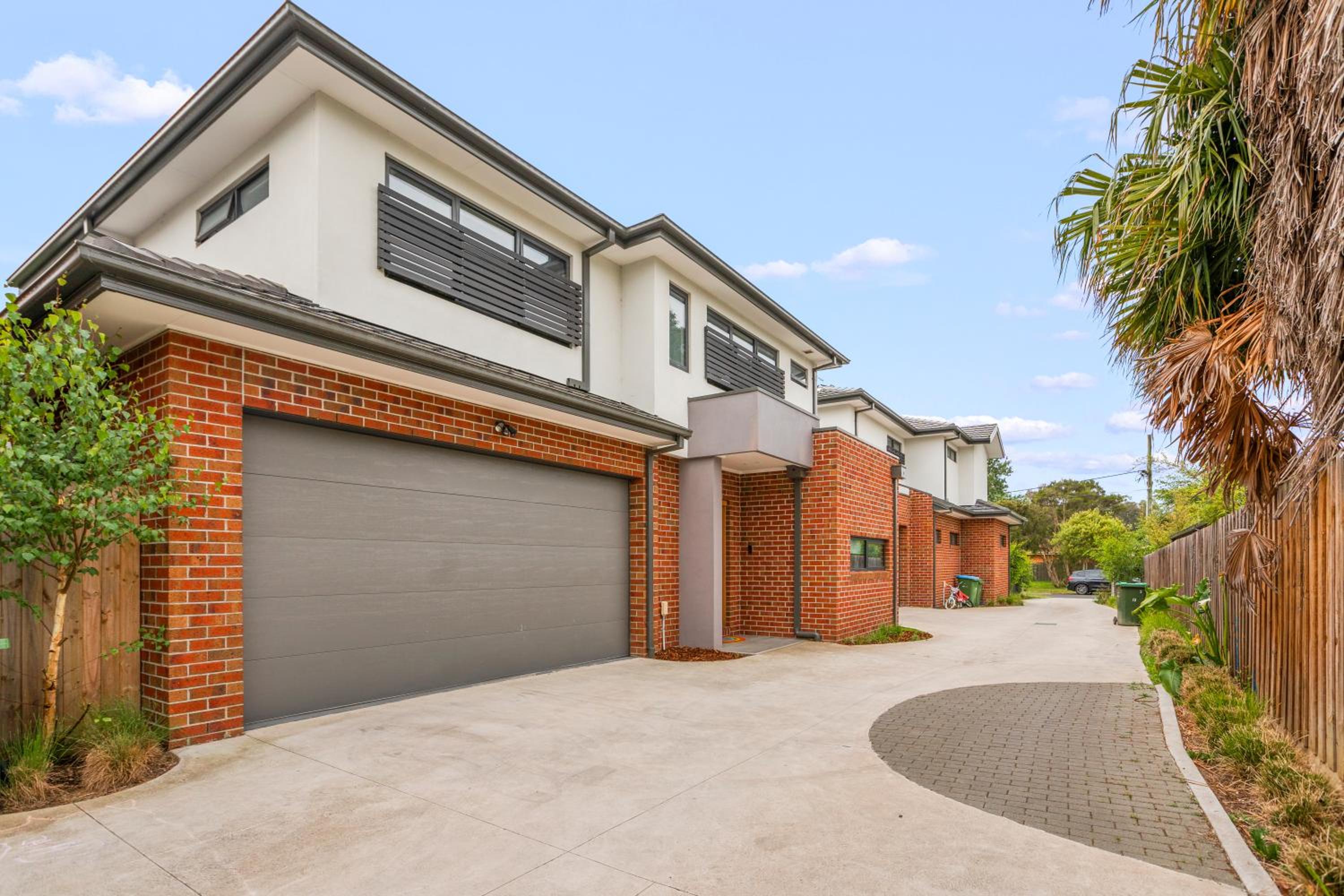 StayAU Modern 4-bedroom TH Bayswater