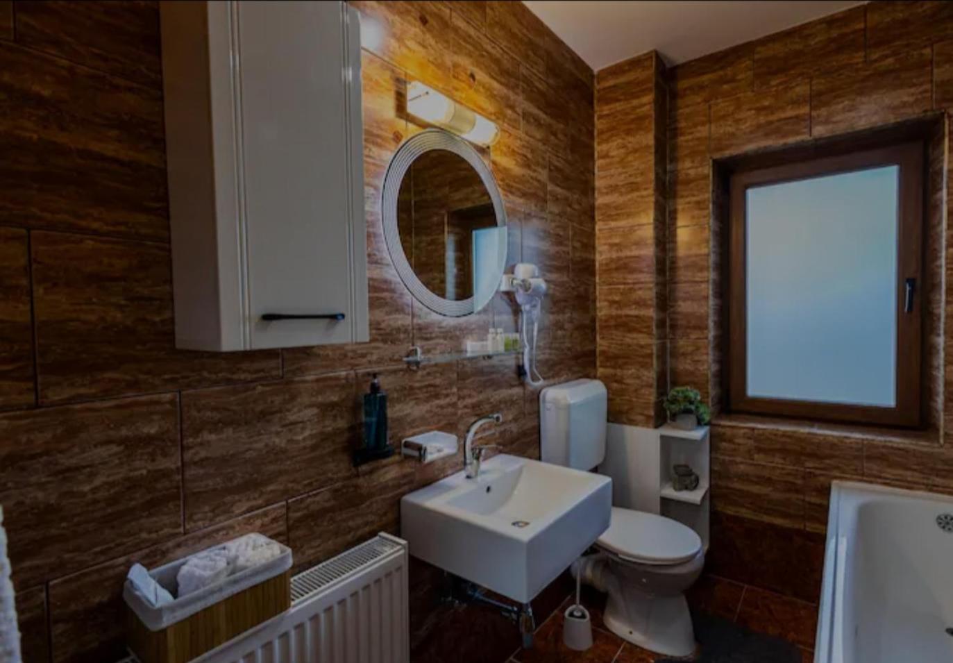Apartament WHITE