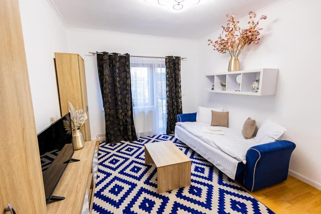 Apartament WHITE