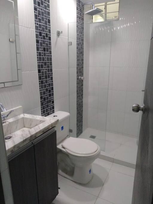 Apartamento cerca al aeropuerto