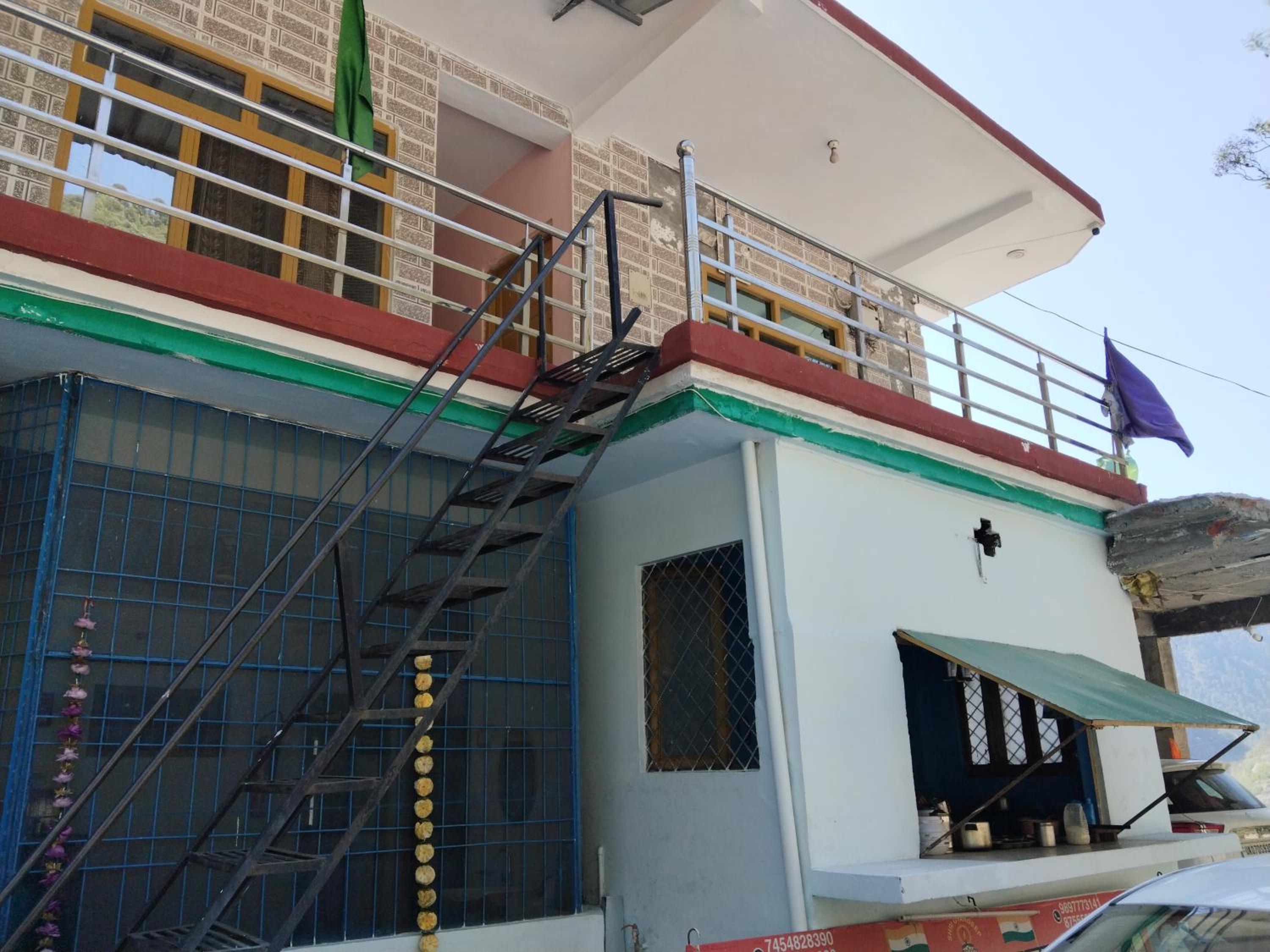 Hotel Shri Gyandeep view 5