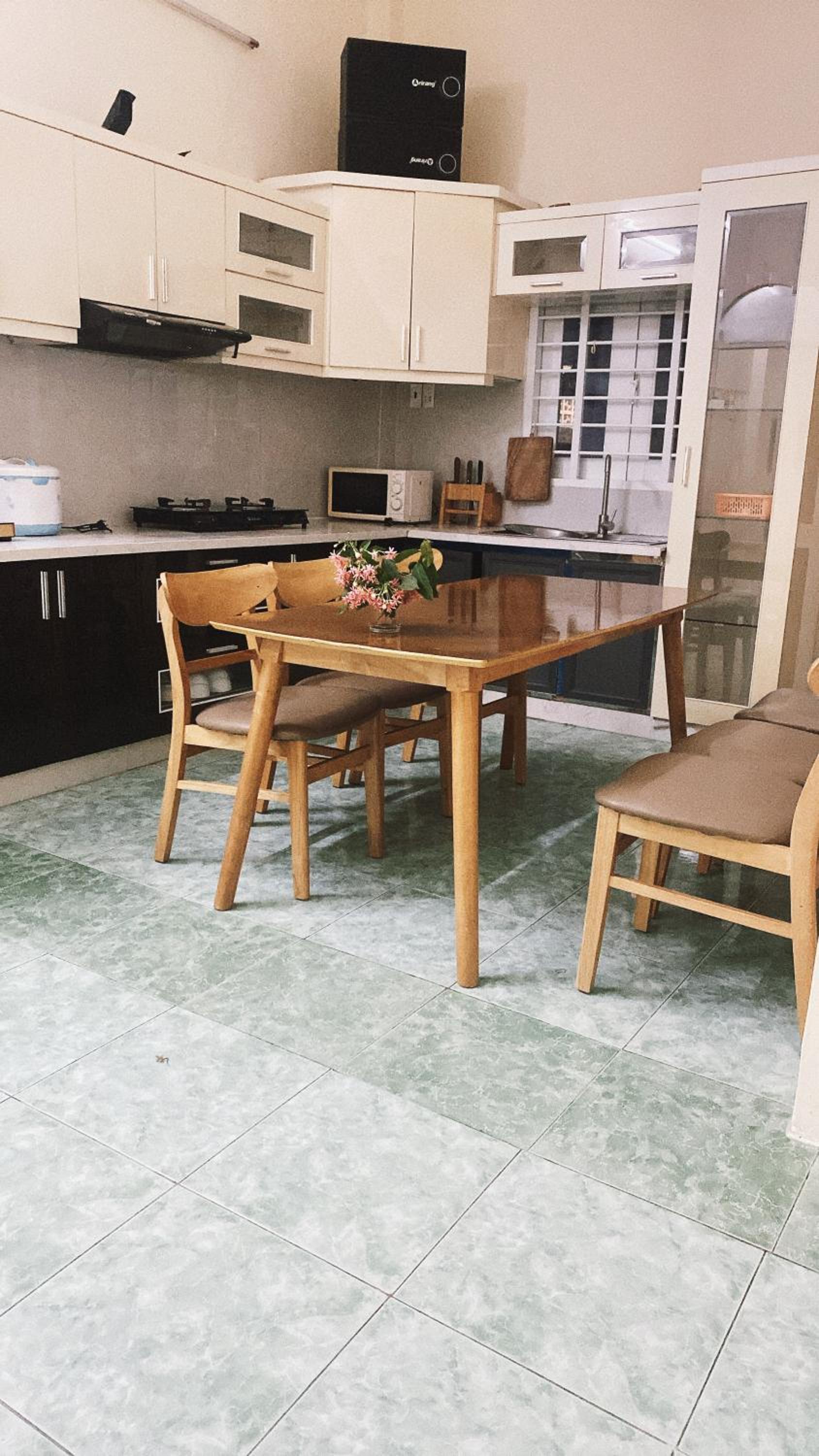 Ông Tiên homestay- nhà phố 4p sát biển