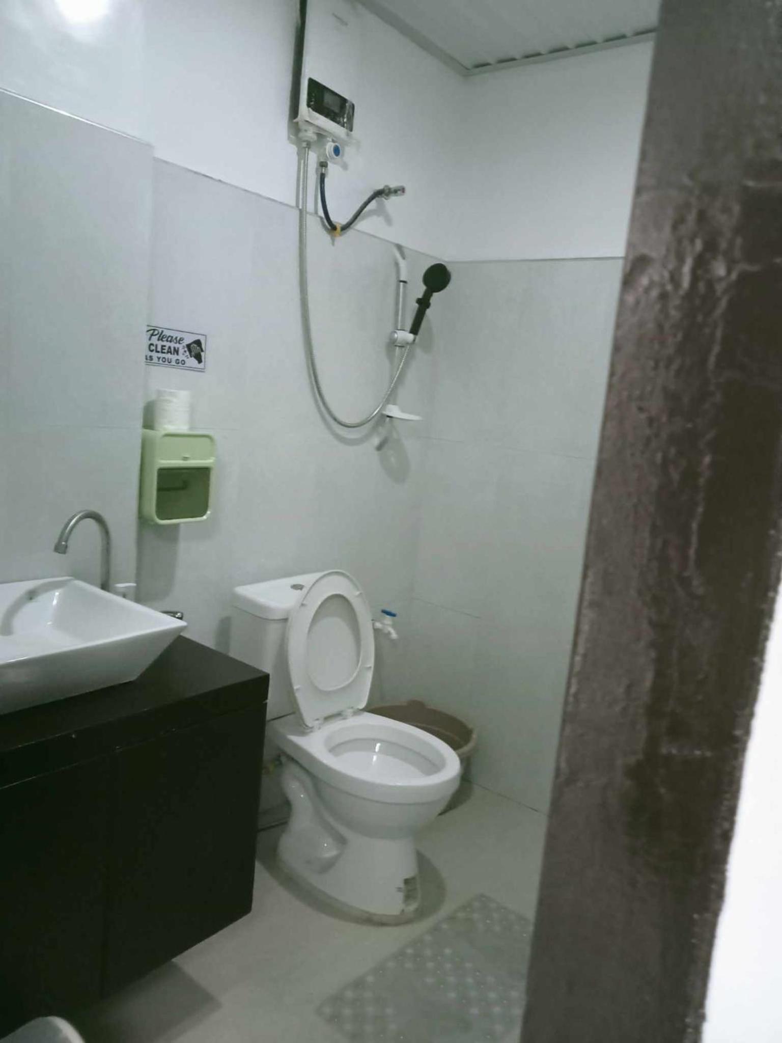 KMJ SUITES