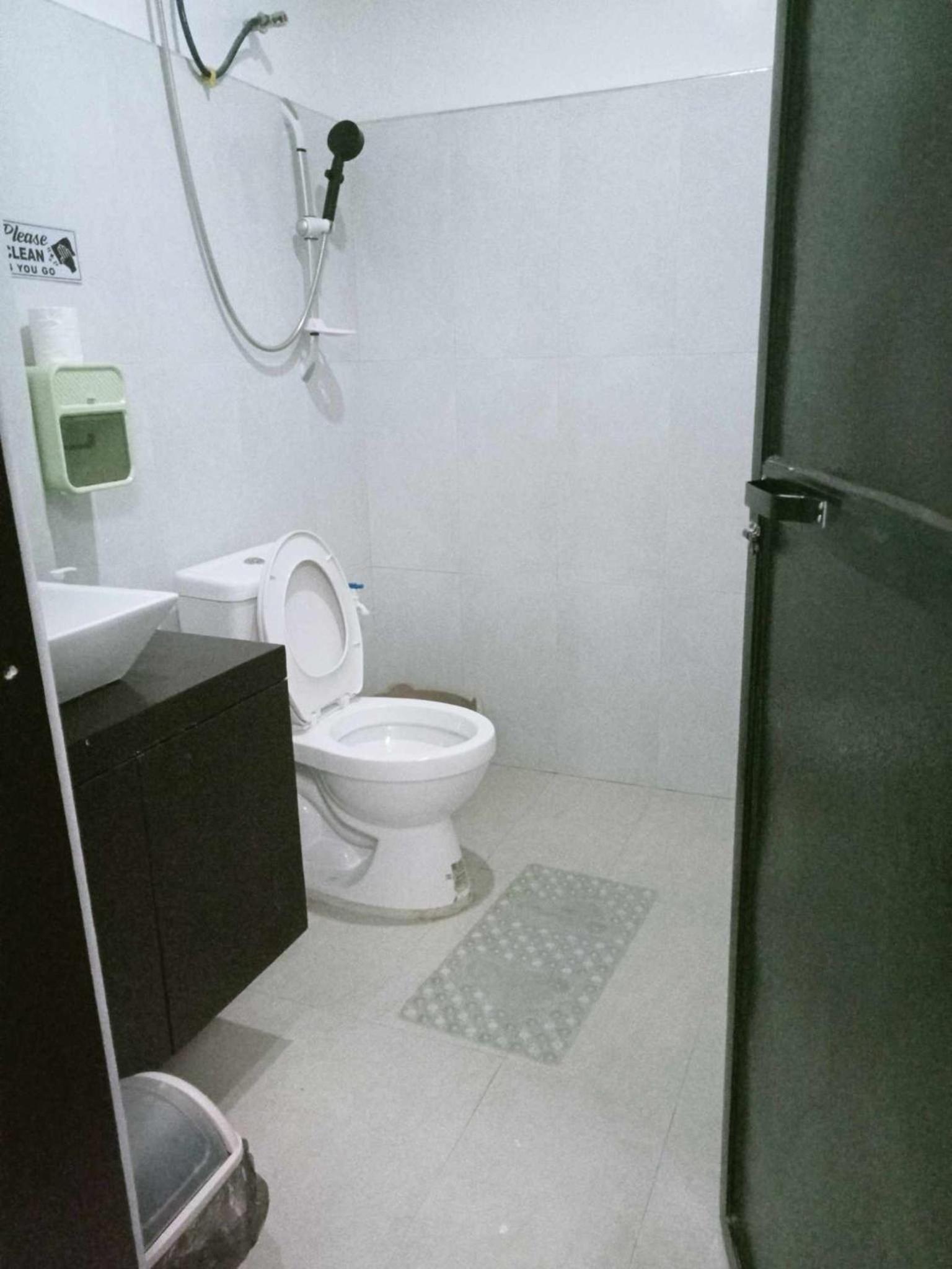 KMJ SUITES