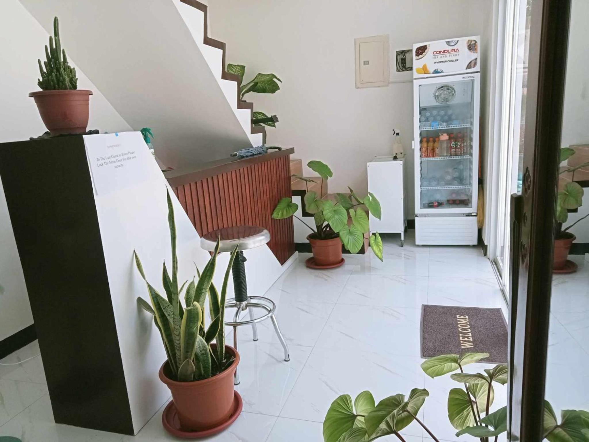 KMJ SUITES