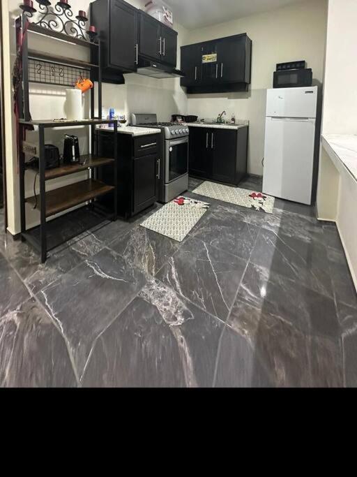 Brand New built home in Compostela view 4