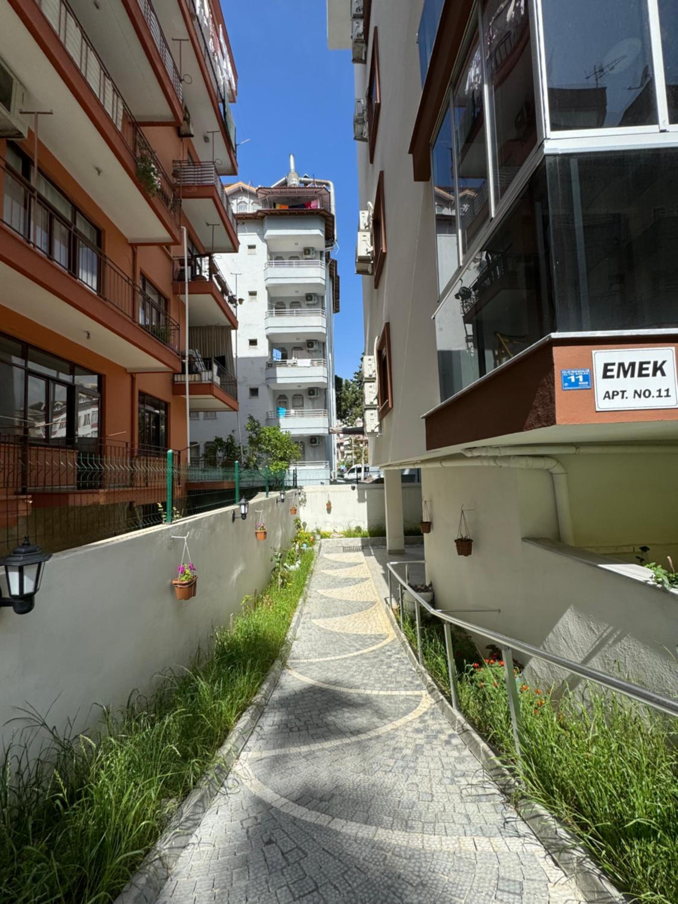Denize çok yakın. Sıfır bina view 2