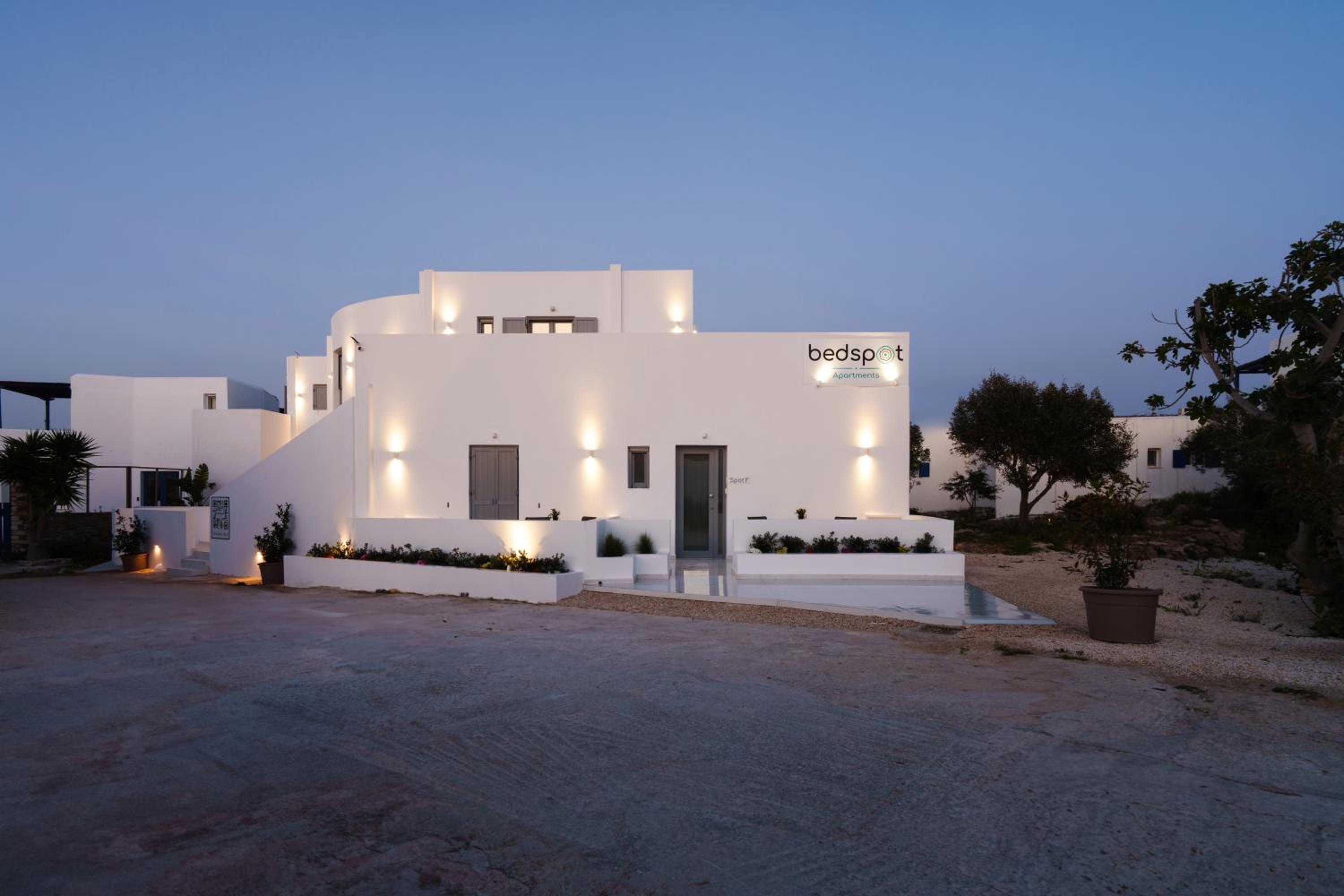 Bedspot Apartments Paros