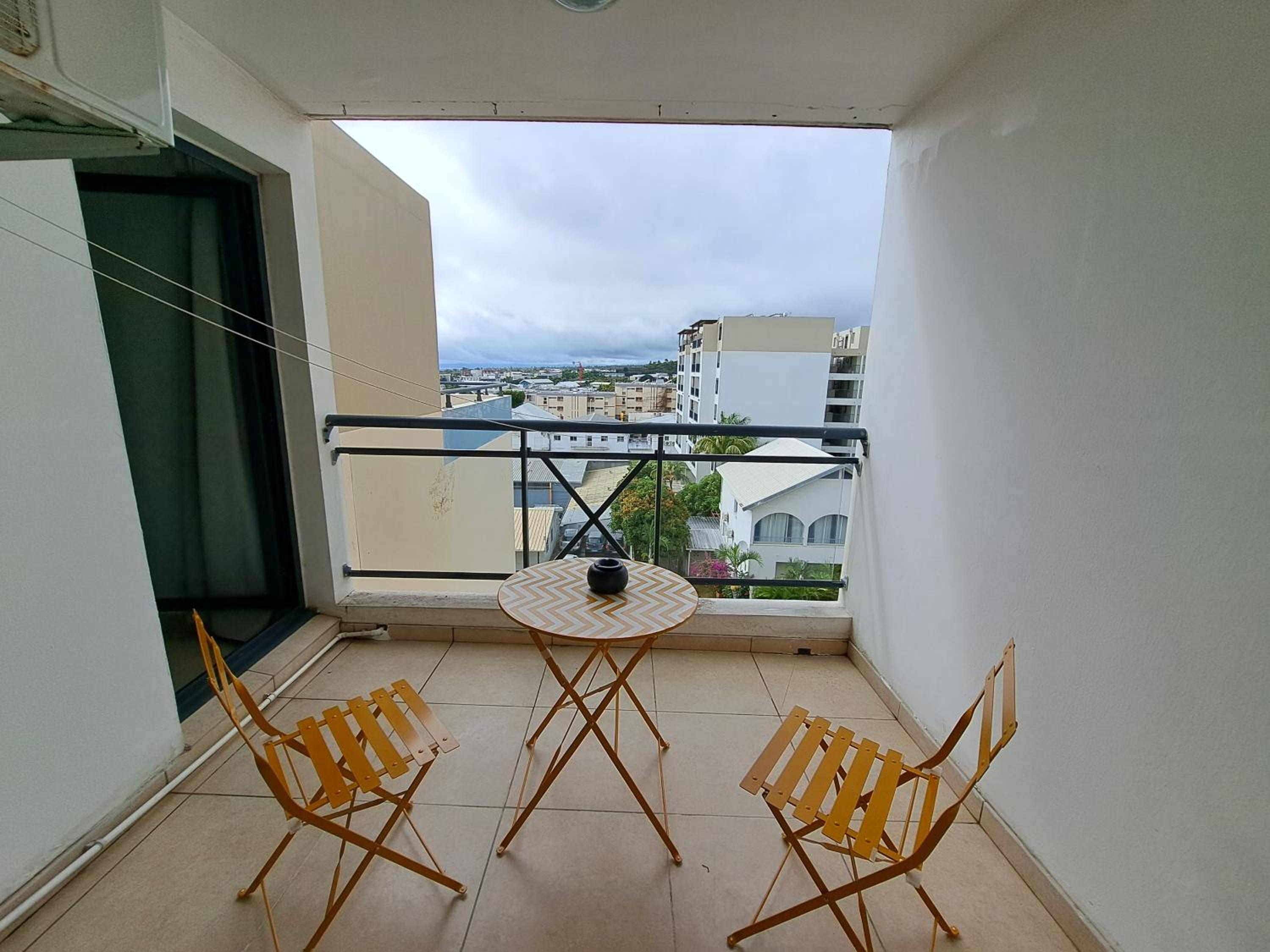 BlueBay Université view 4