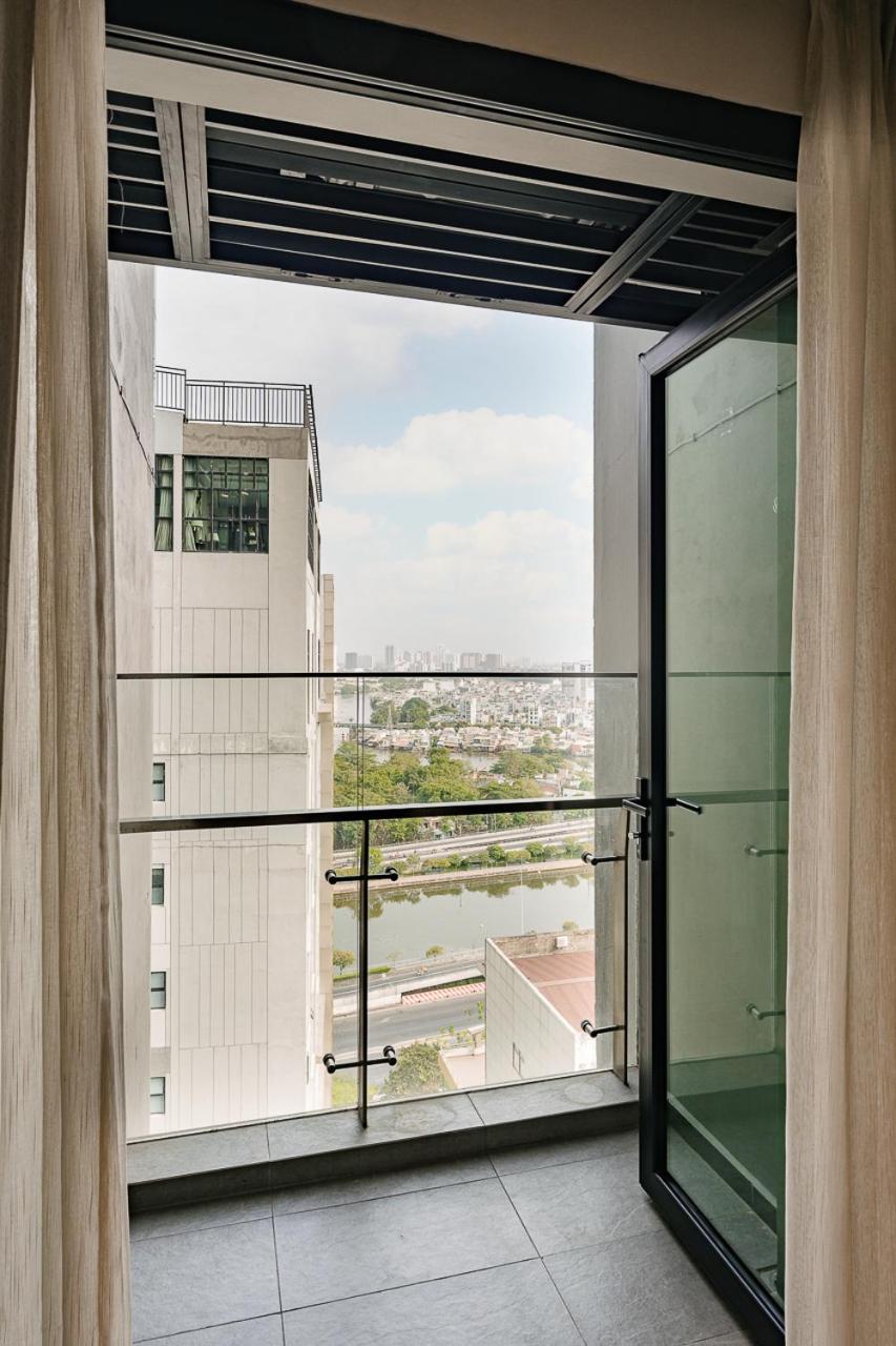 Zenity Apartel Dist 1 by SSens