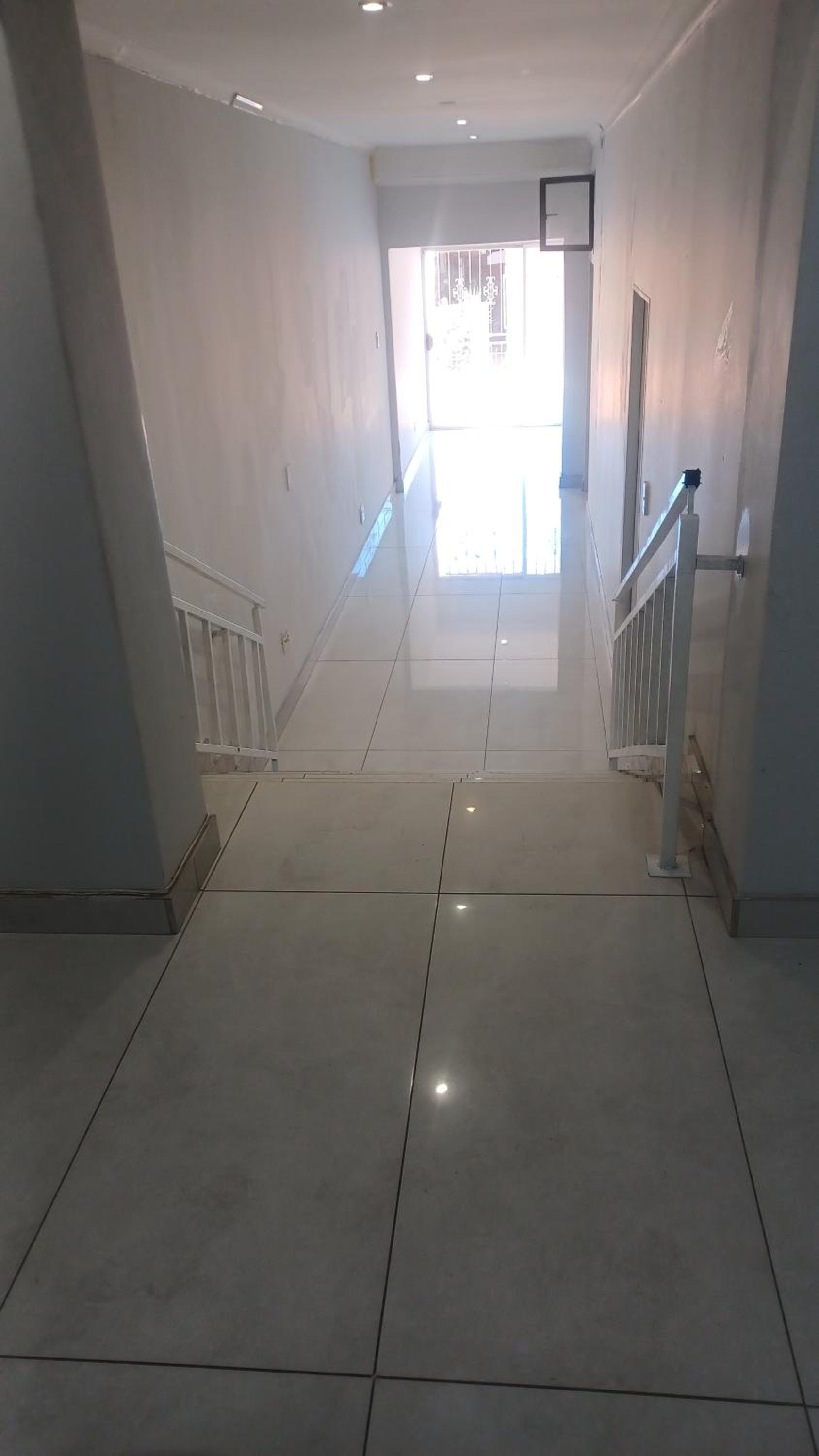 De'moore Guest House