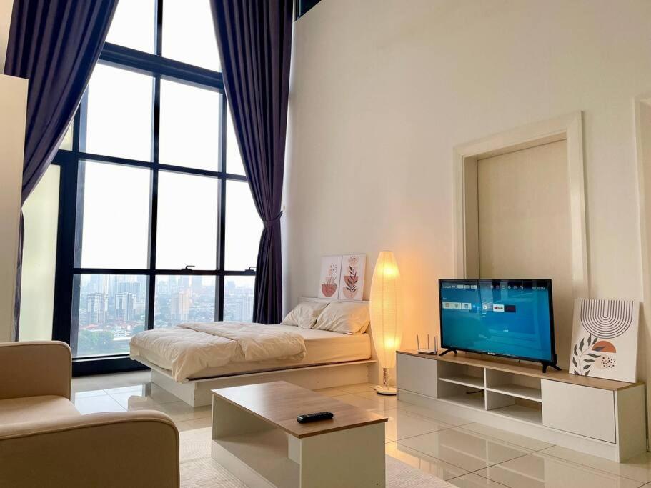 [M City Duplex Studio] Stunning High Floor View!