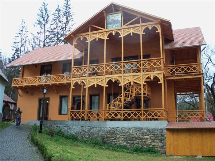 Vila Lazar