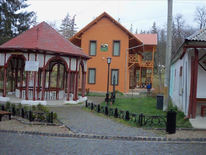 Vila Lazar