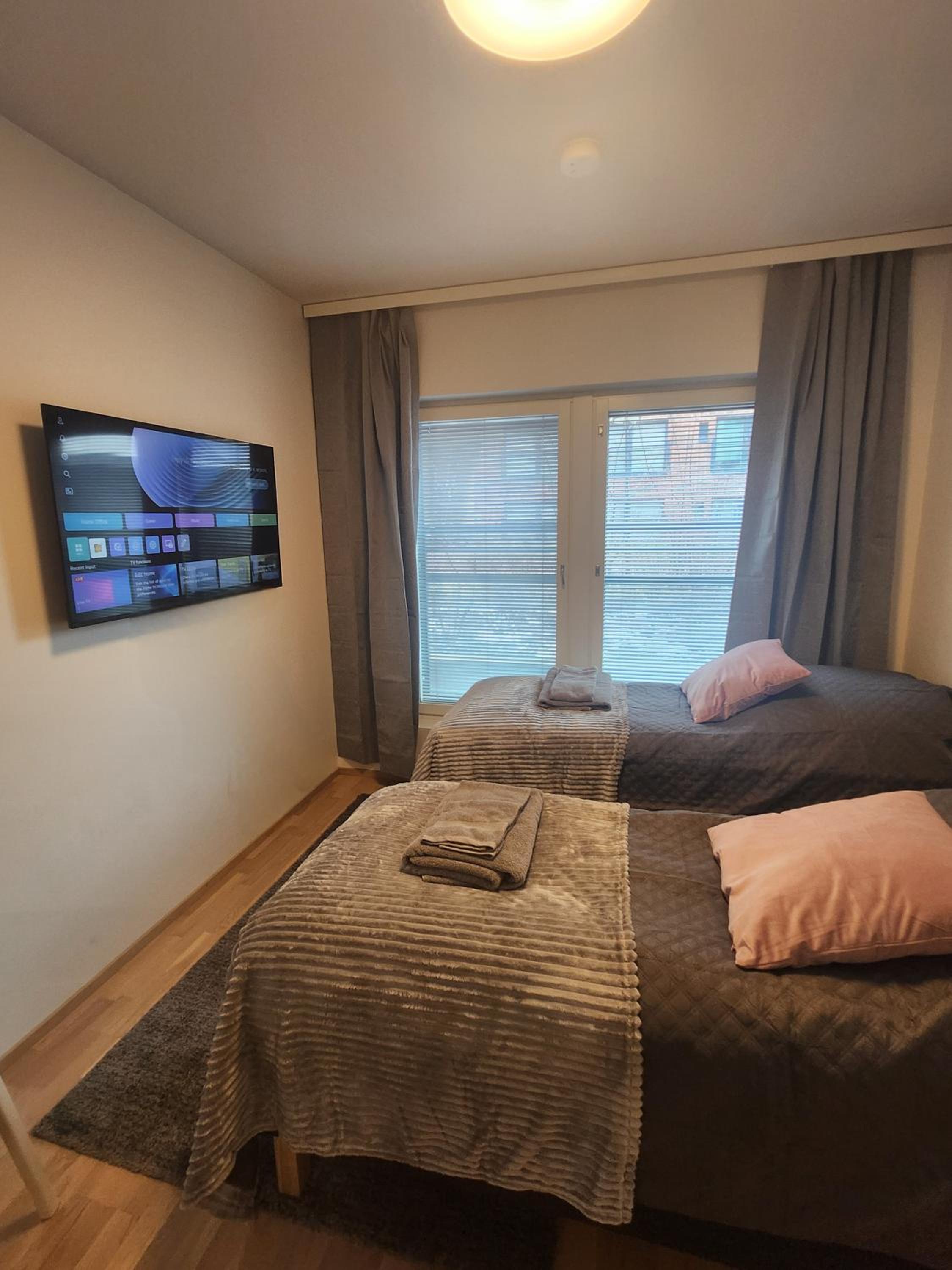 Hotel Laadukas kalustettu yksiö Logomolla 1-2hlö - Image 1