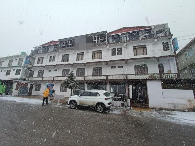 Hotel Badrinath