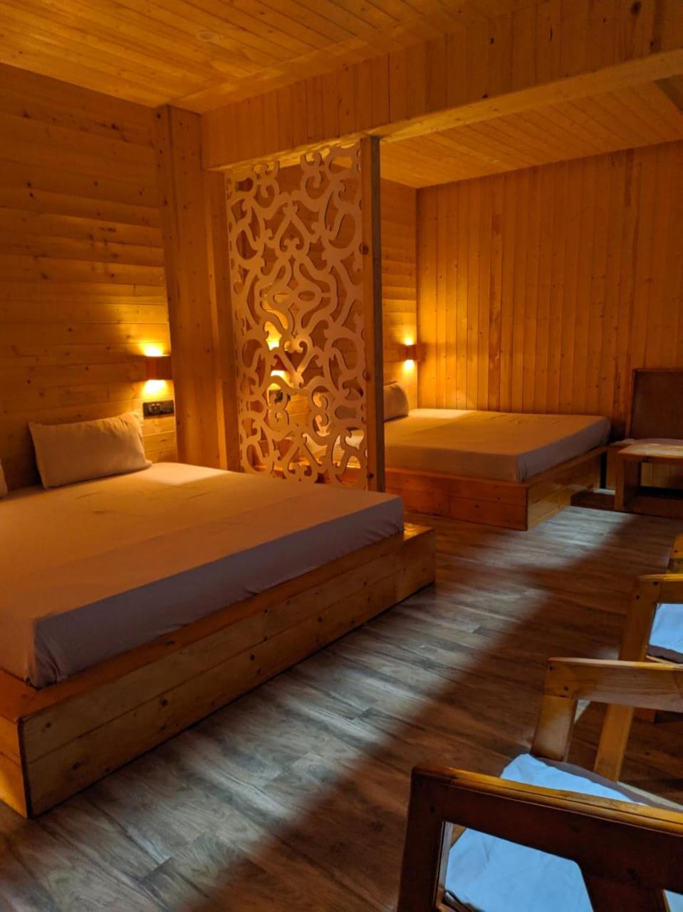 Hotel Badrinath
