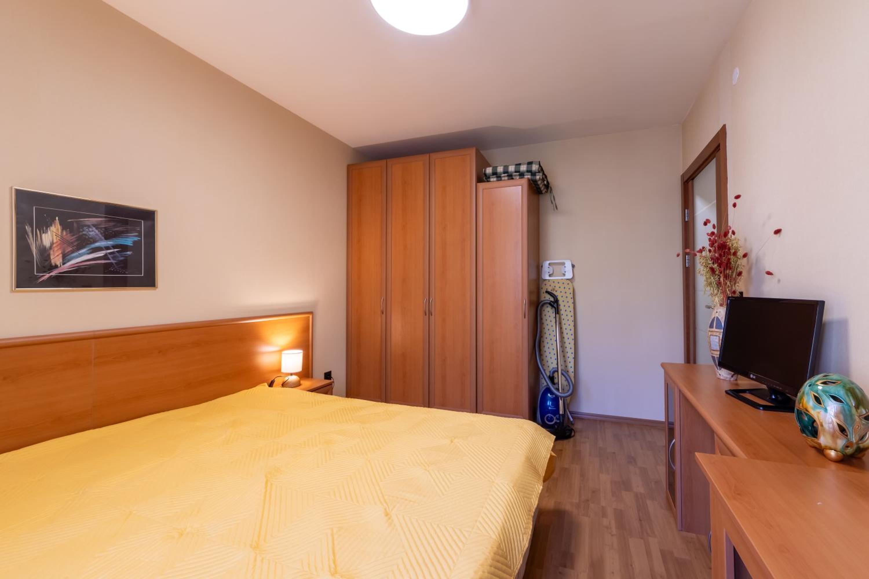 Golden Sands 1BD Summer Retreat by Flat Mаnаger
