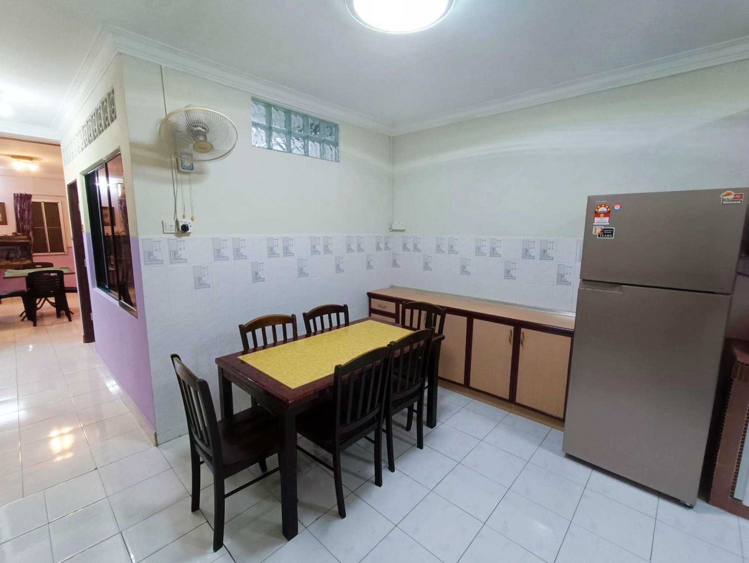Kota 3BR Townhouse 5 Pax by Jeffery Lam Home Management, Melaka - 11