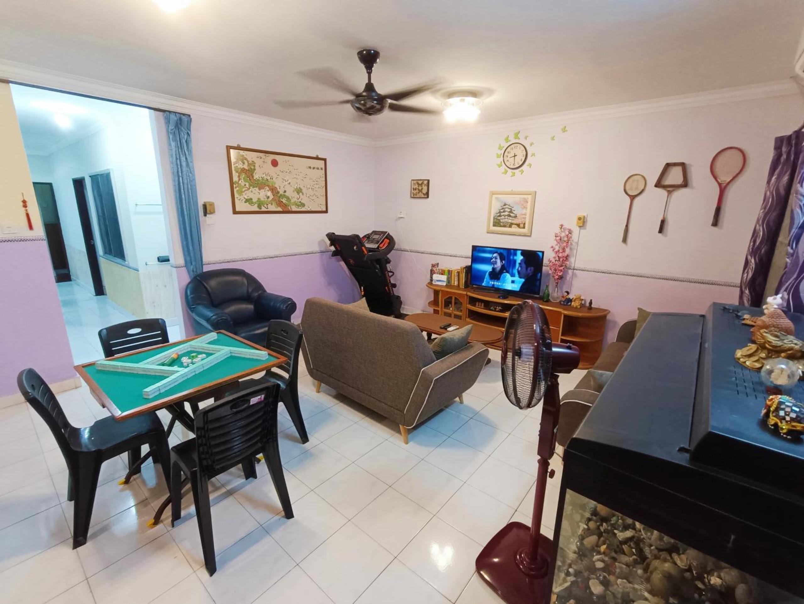 Kota 3BR Townhouse 5 Pax by Jeffery Lam Home Management photo 1