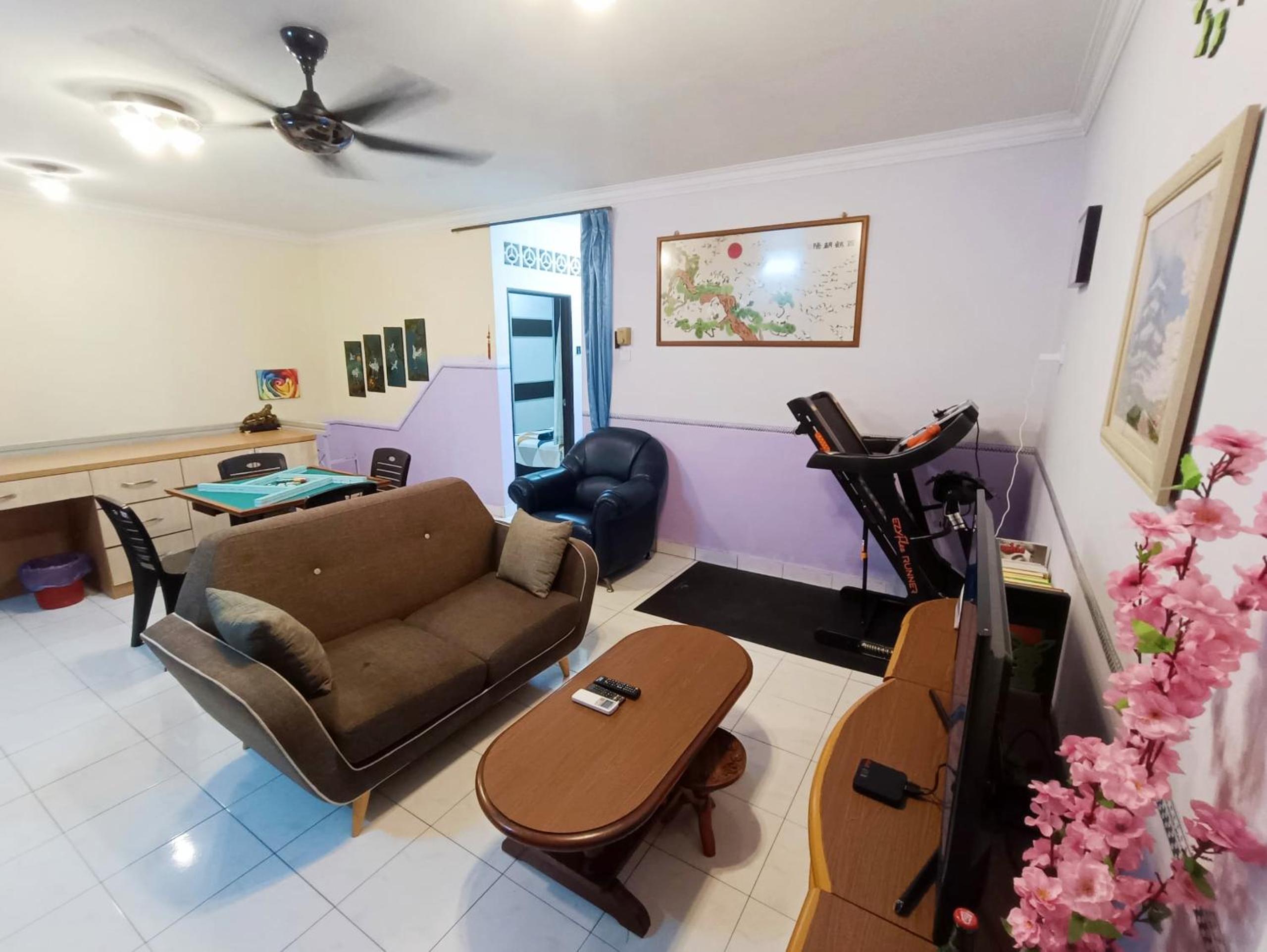 Kota 3BR Townhouse 5 Pax by Jeffery Lam Home Management photo 5