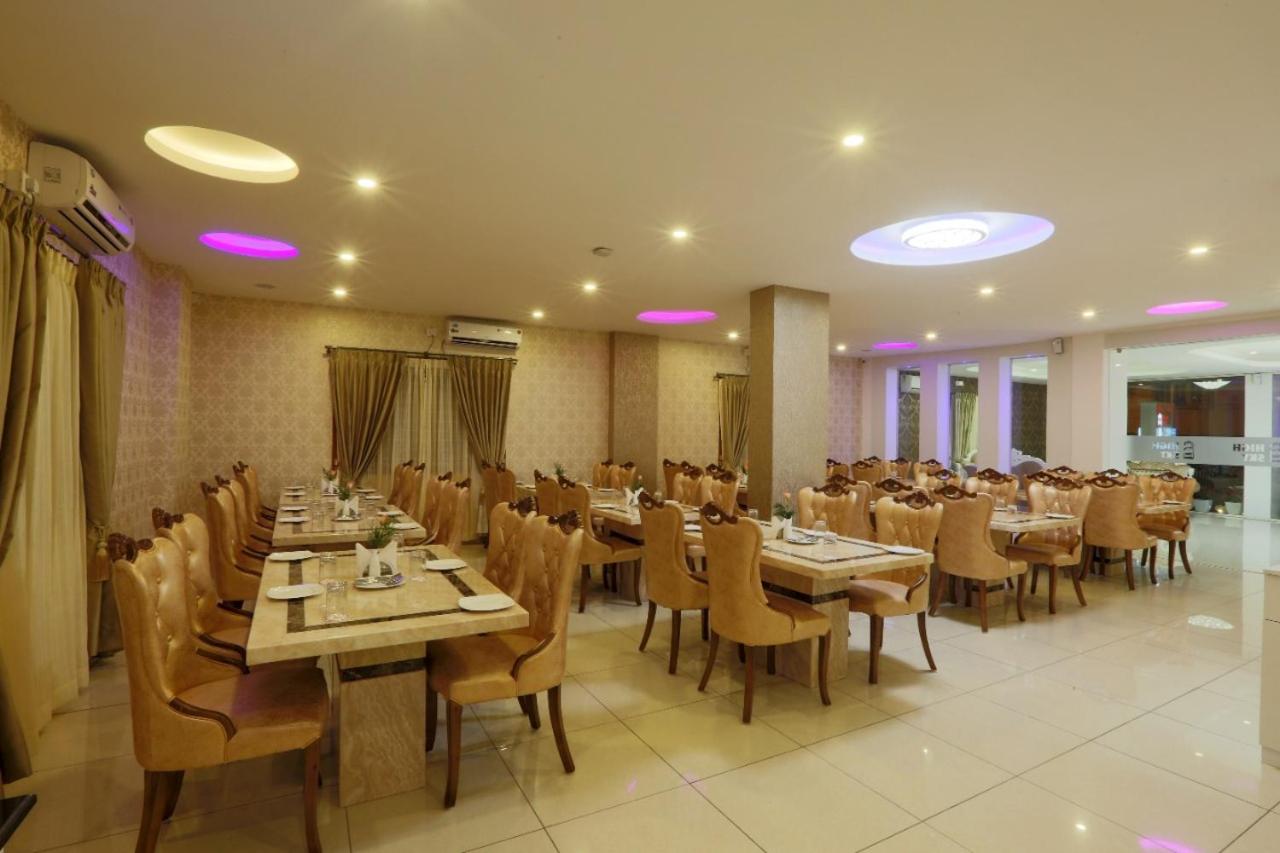 Premier Suites Business Hotel