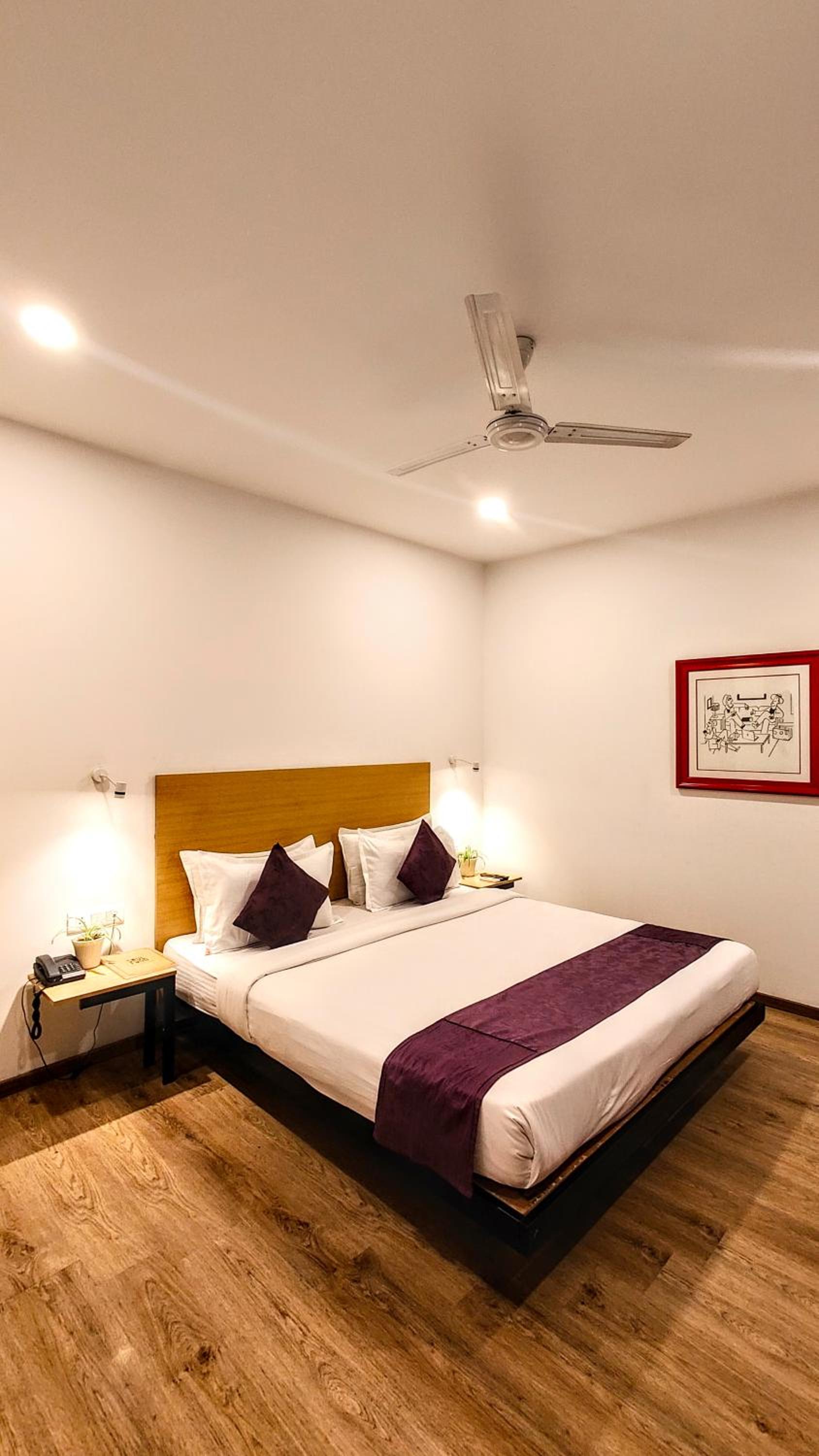Hotel Mavens White Artemis Hospital Road Sector 52 Gurgaon