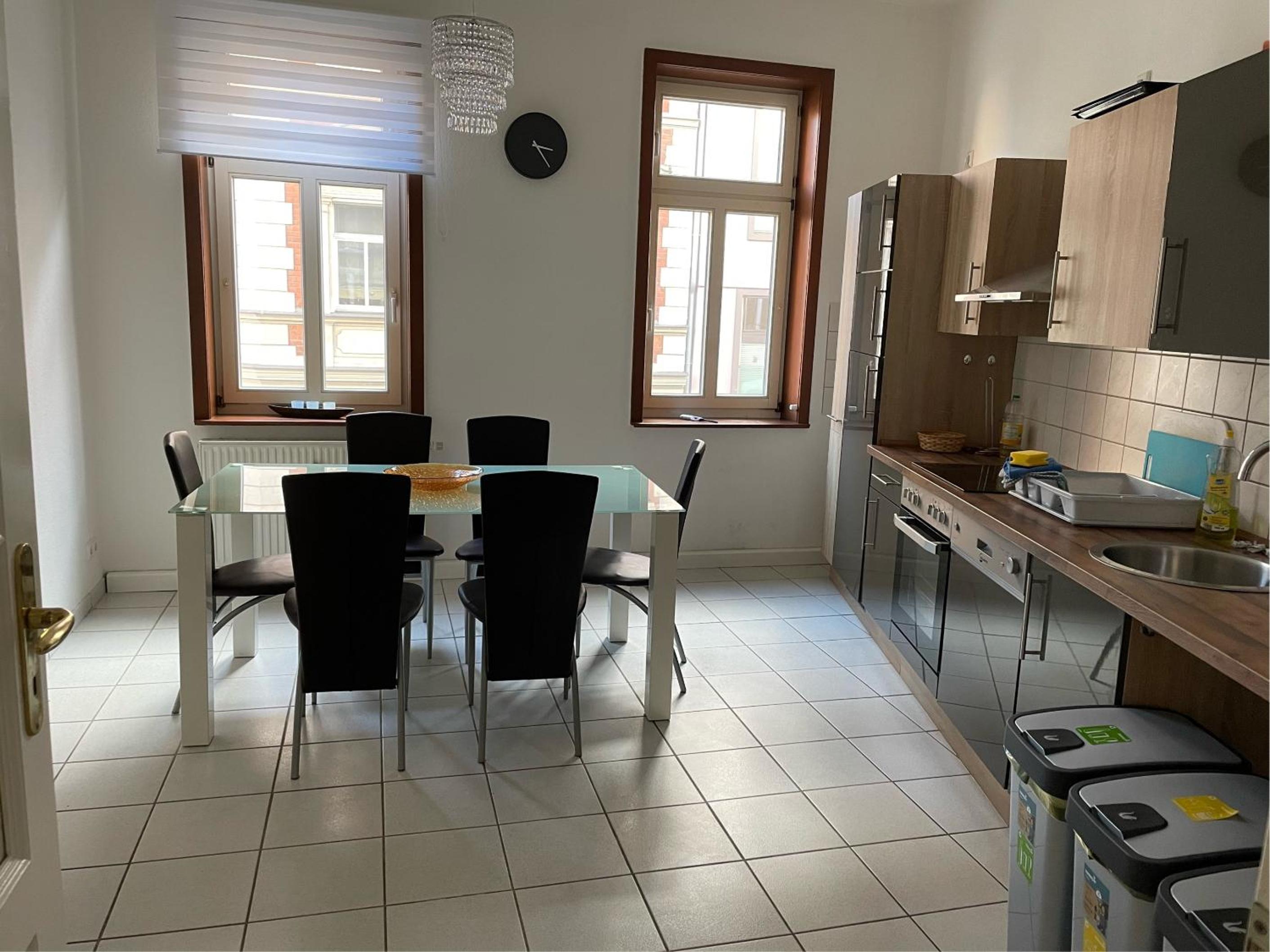 Apartment H11
