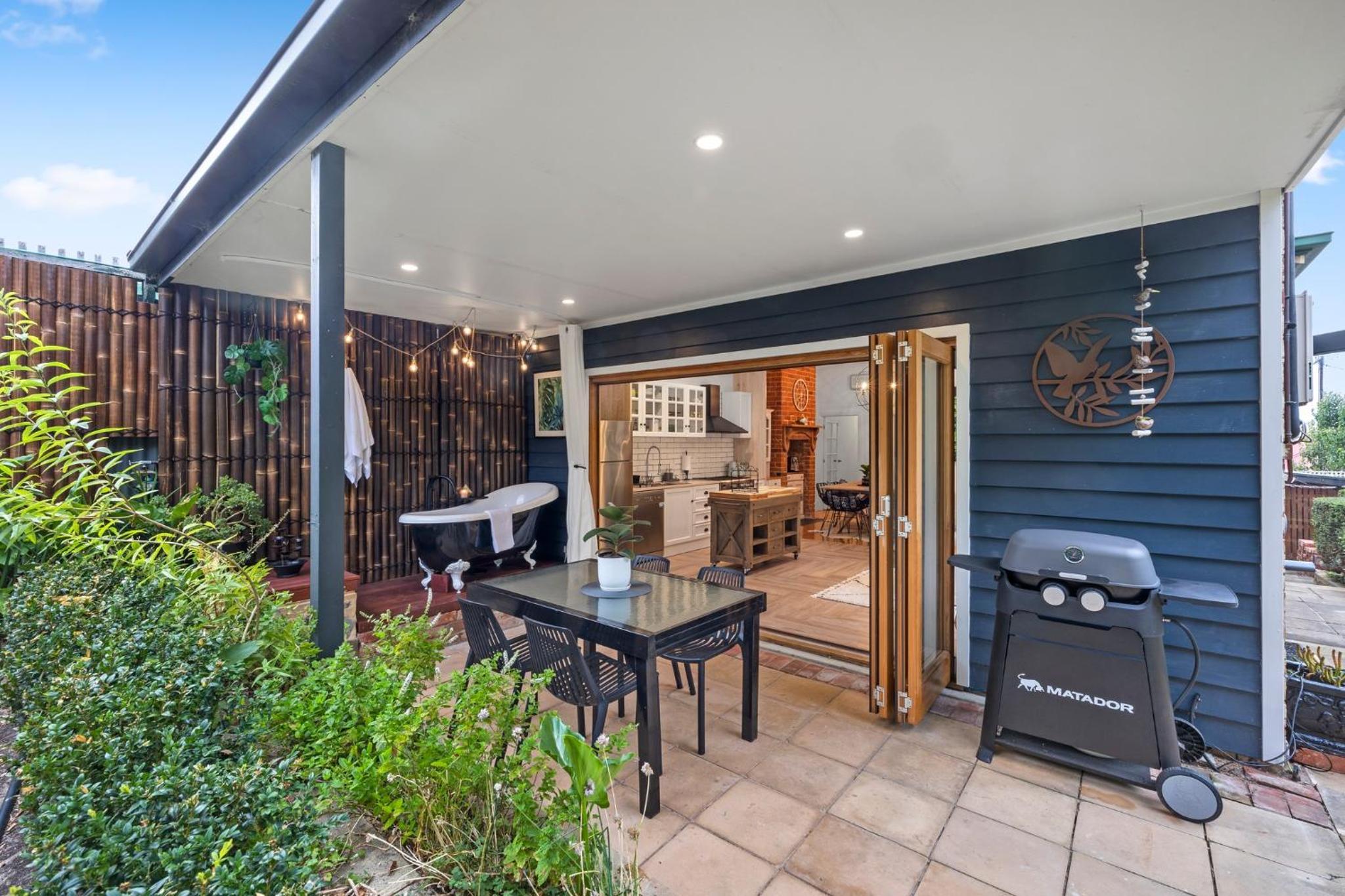 Mrs Percivals heritage luxury and romance with outdoor deep soak tub