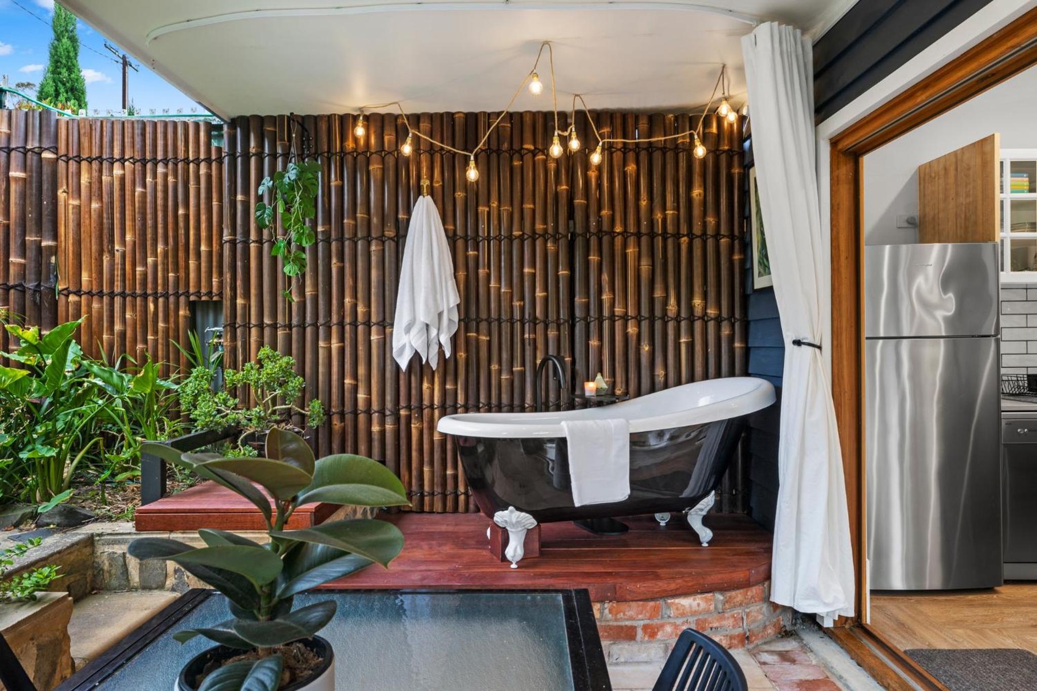Mrs Percivals heritage luxury and romance with outdoor deep soak tub