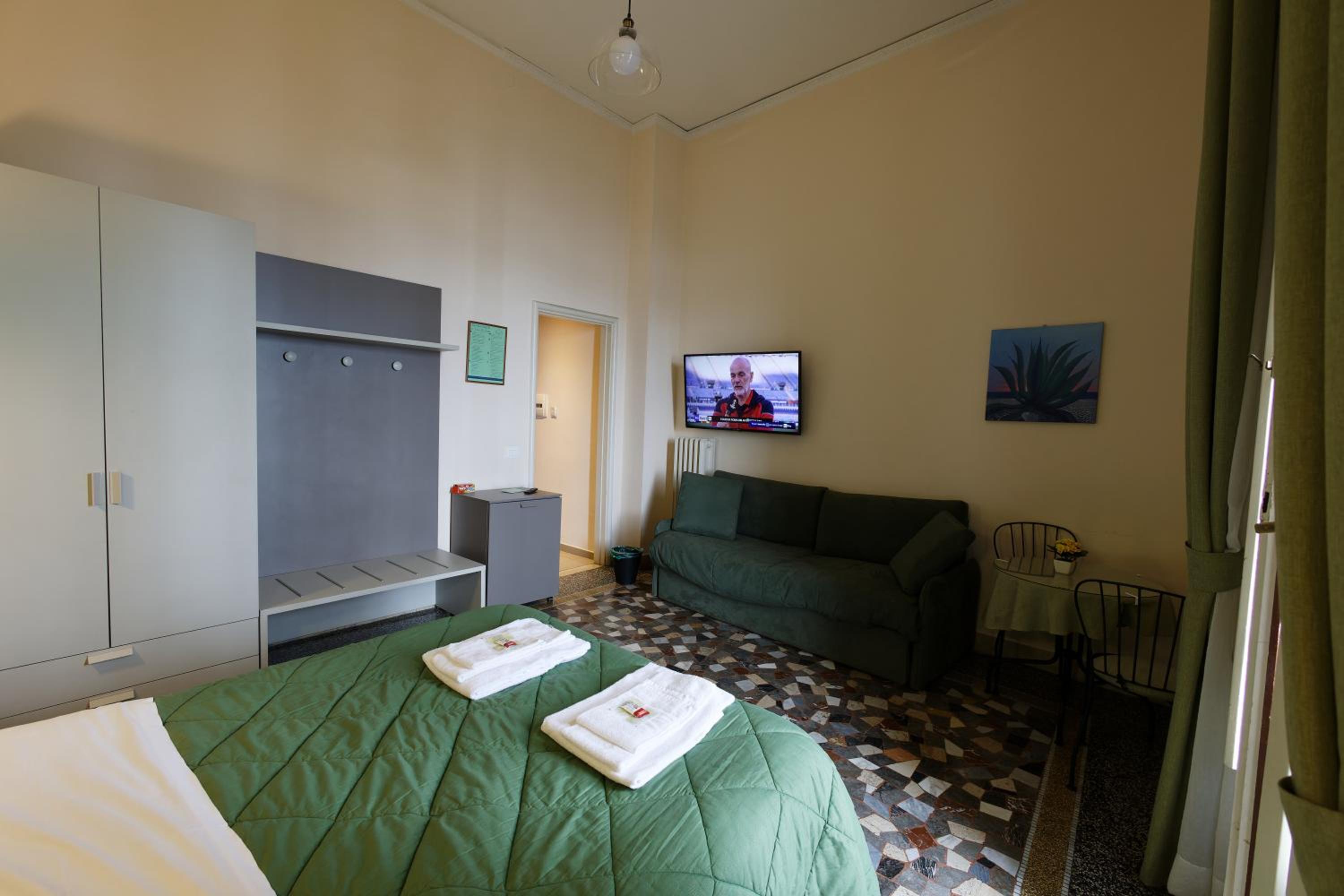 hotel room