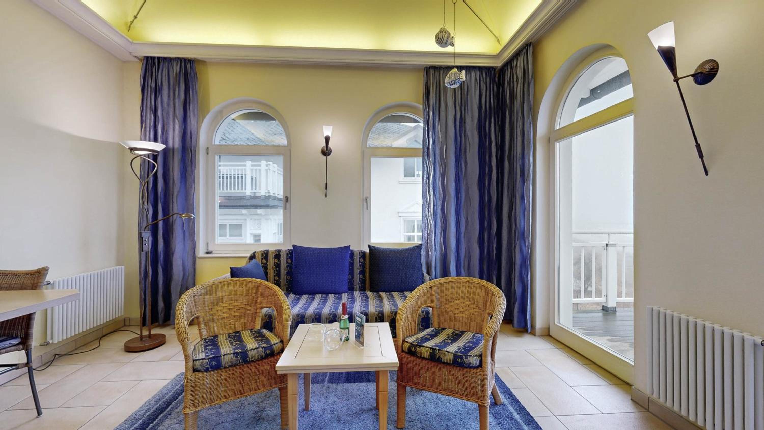 FeWo direkt am Strand mit Meerblick, Villa Strandperle, Binz view 5