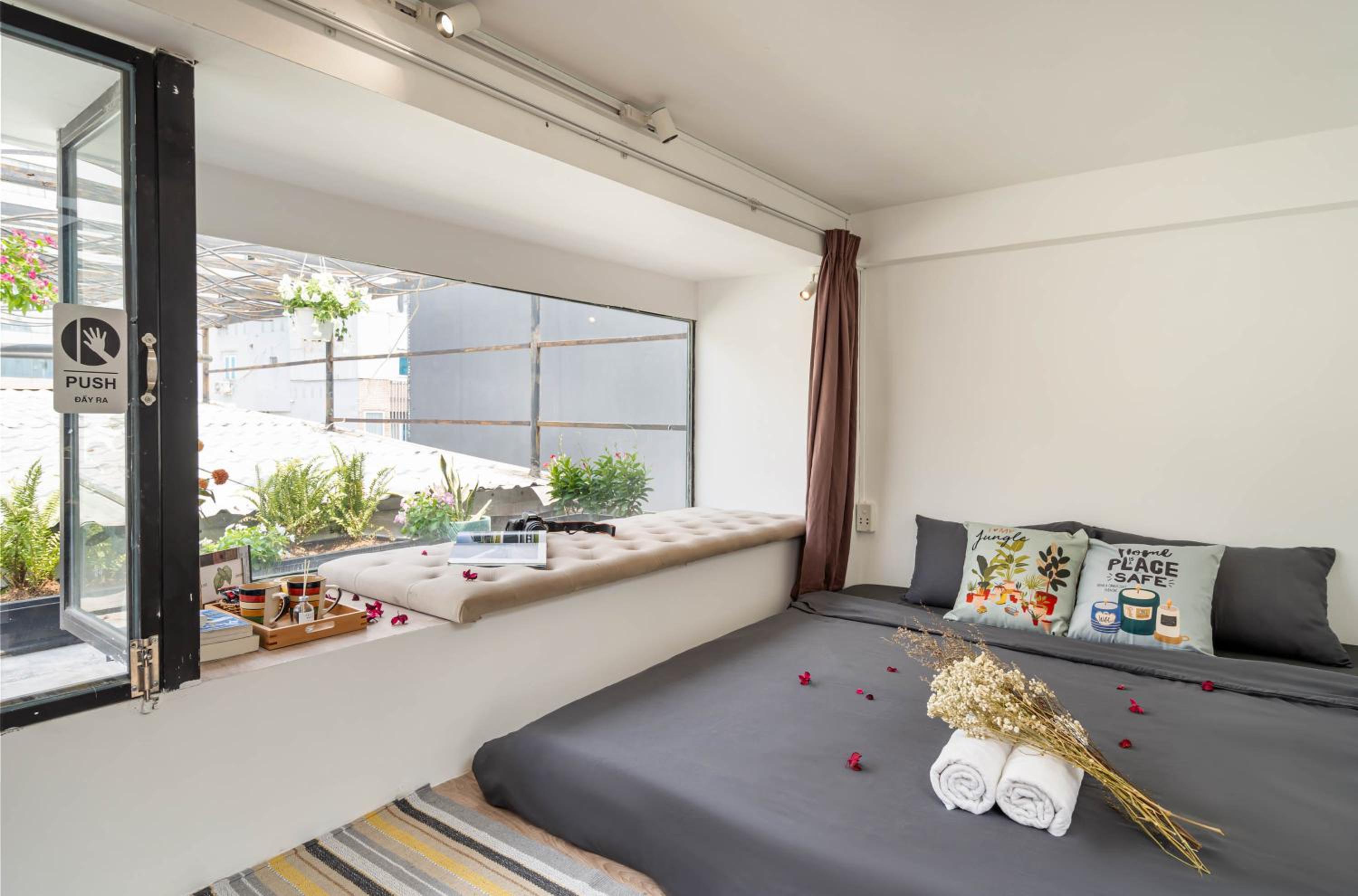 HOLO BEN THANH SAIGON Serviced HomeStay