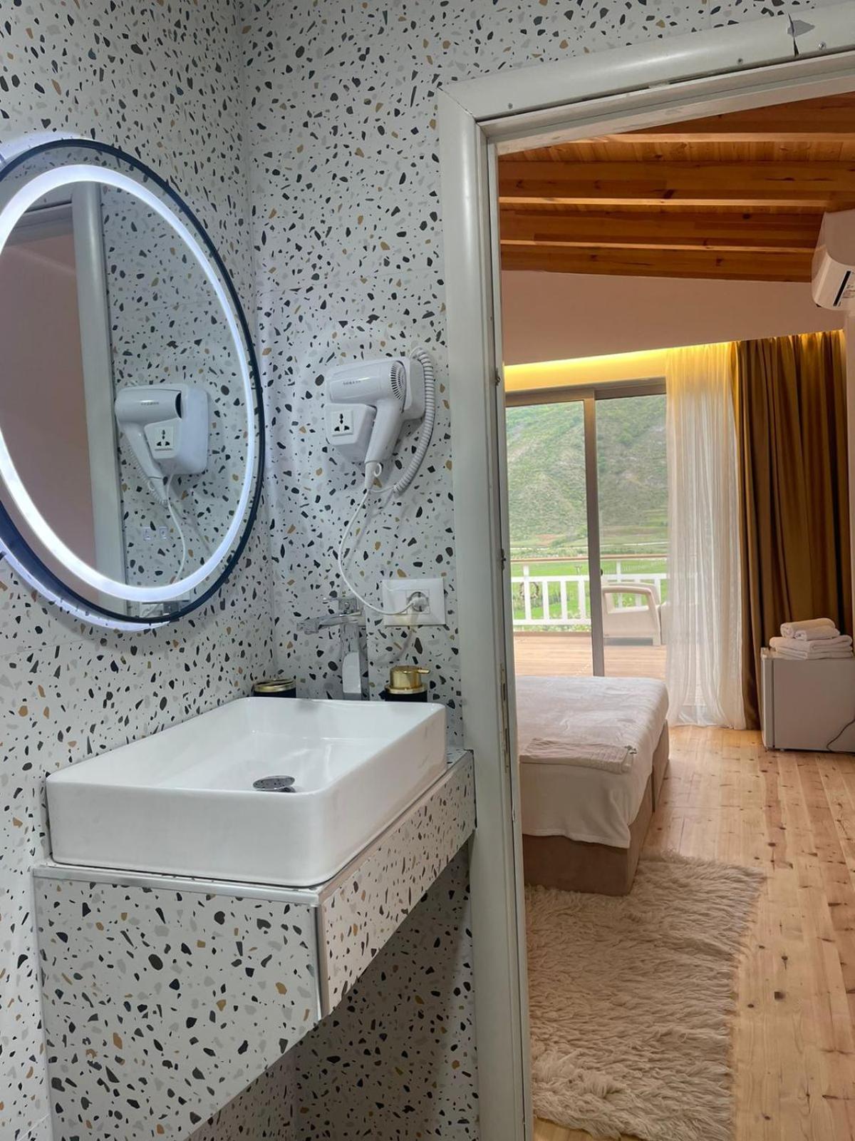 Guest-Room Zoi&Teri photo 3