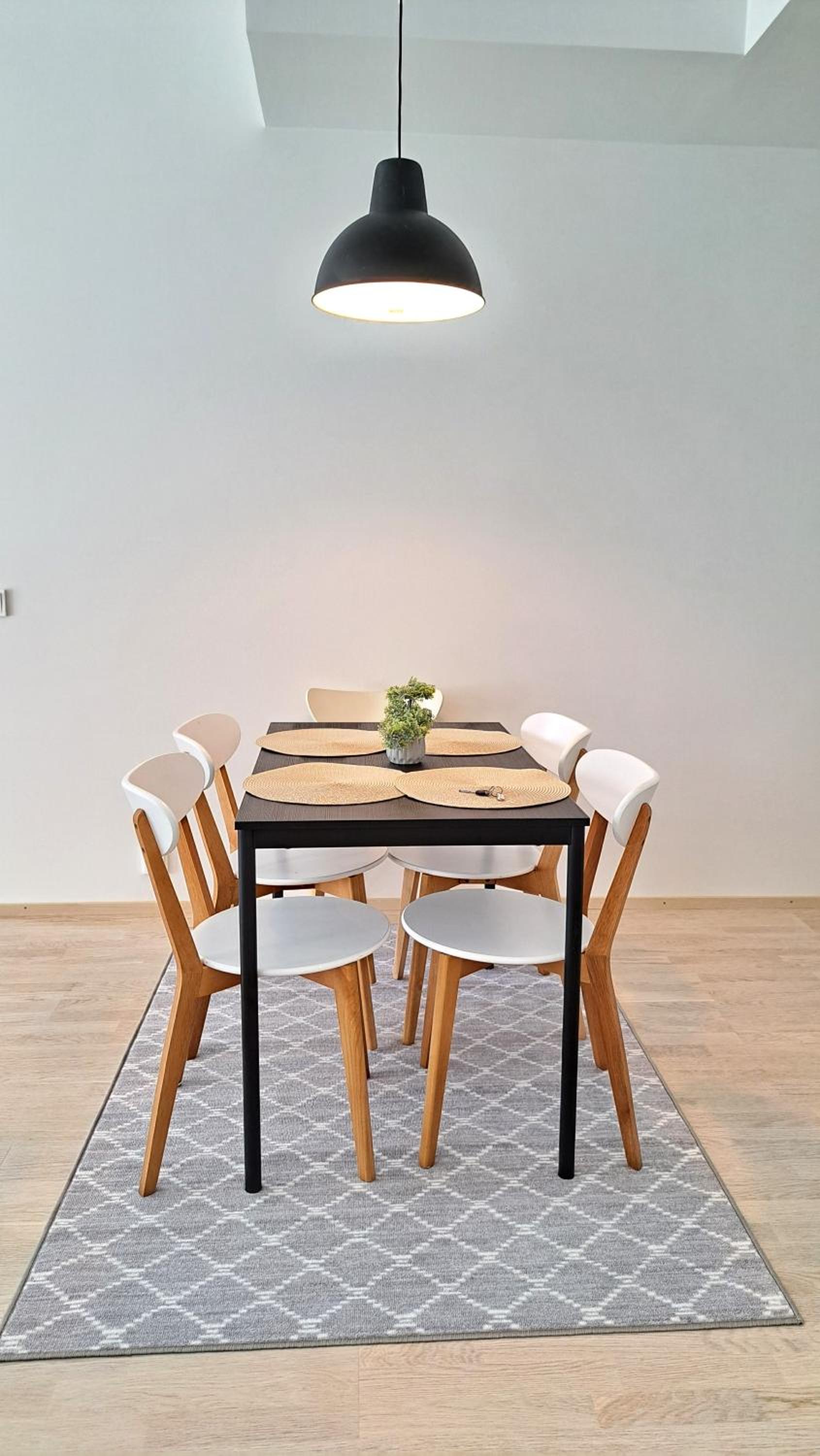 Kotimaailma Apartments - Uusi kolmio hyvällä pohjaratkaisulla - Kullervonkatu