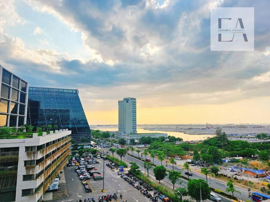 k~crib at Shore Residences Tower A, MOA Complex view 3