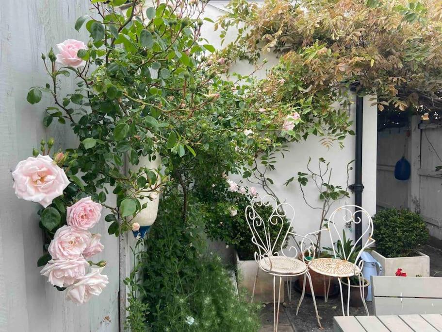 Boat House, Relax in a Whitstable Fisherman's Cottage
