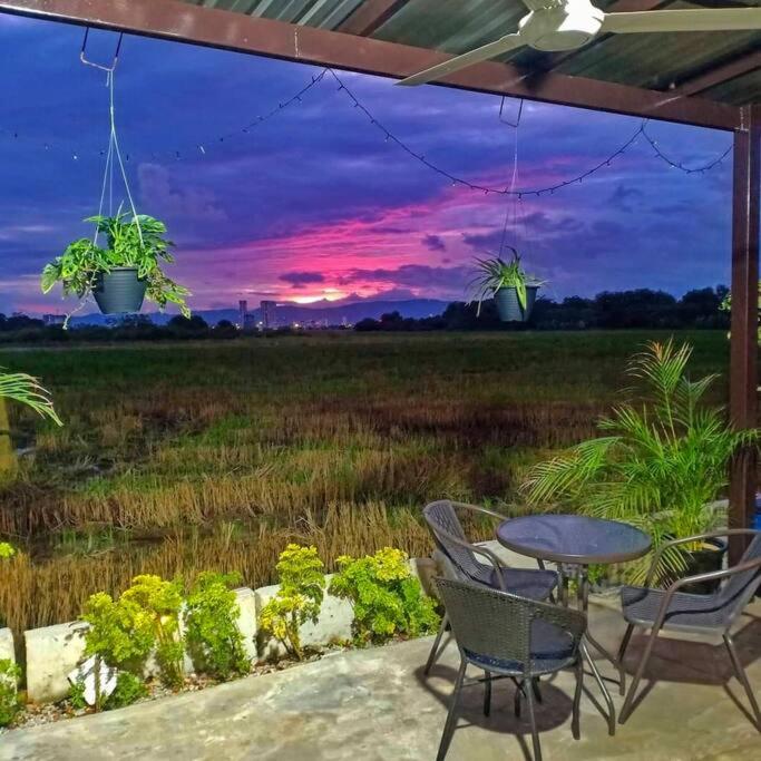 Paddy Villea with 5 Bedrooms Penang photo 8