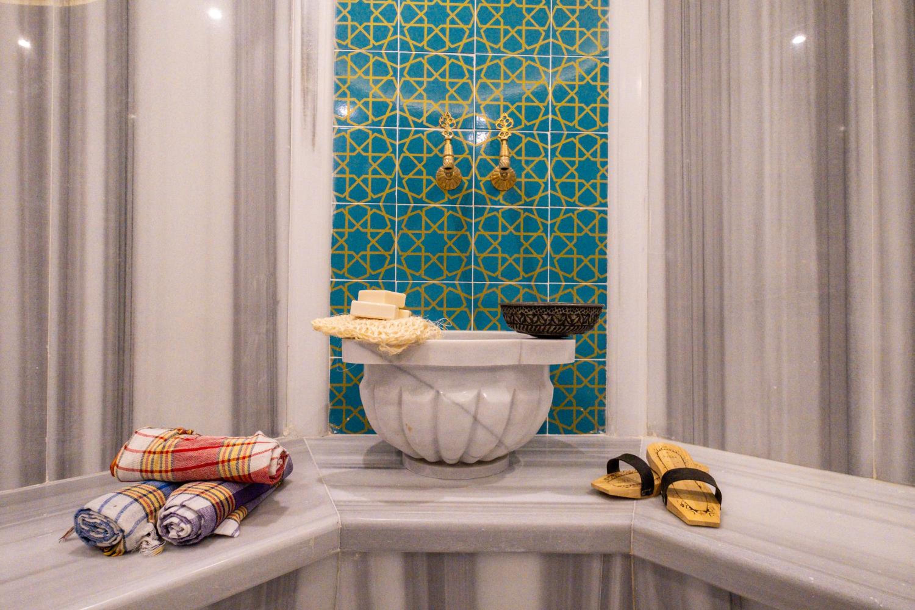 New Inn Hotel Old Town - Image 5