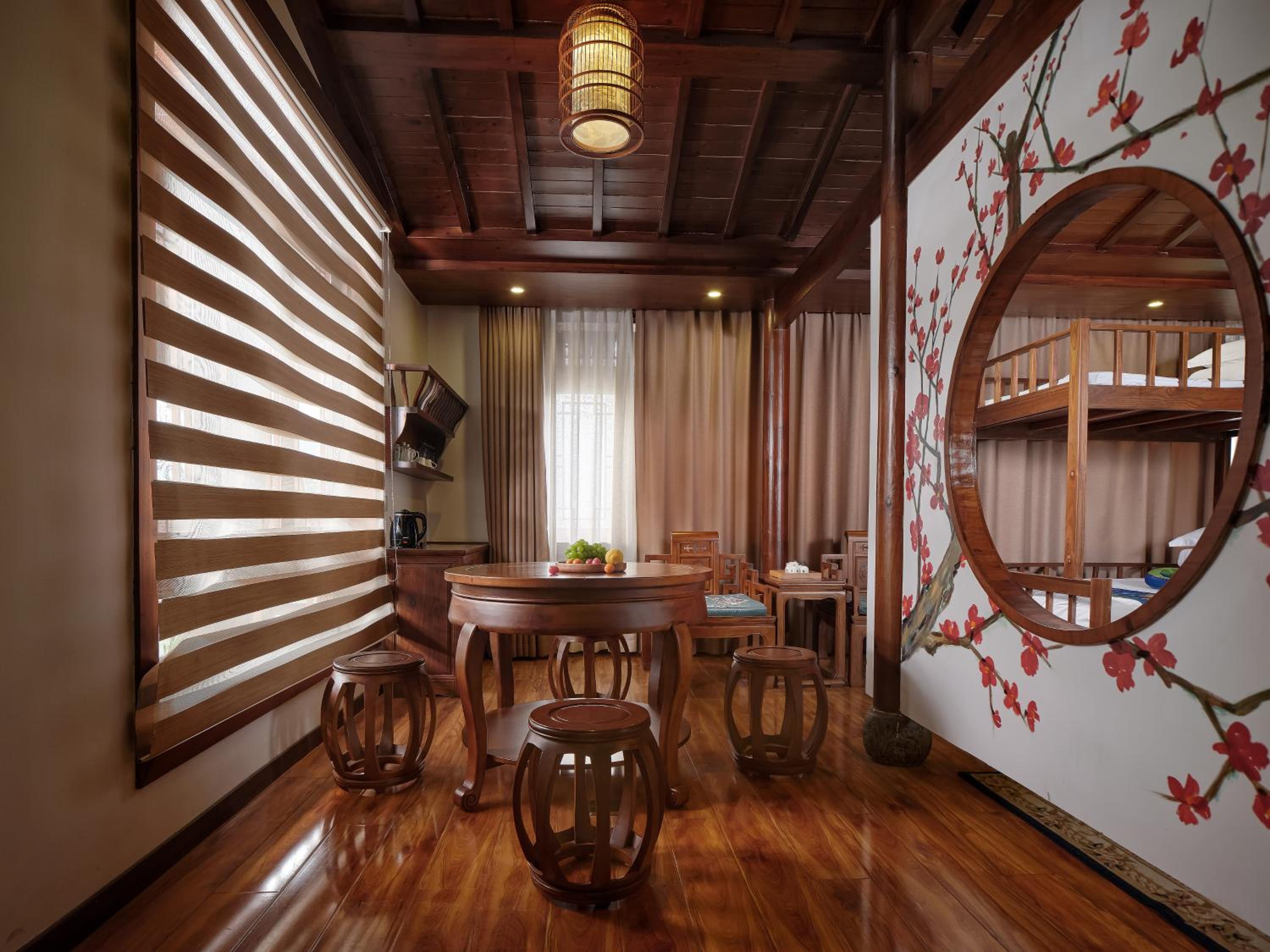 Lee's Boutique Resort & Including free breakfast and free pick-up service