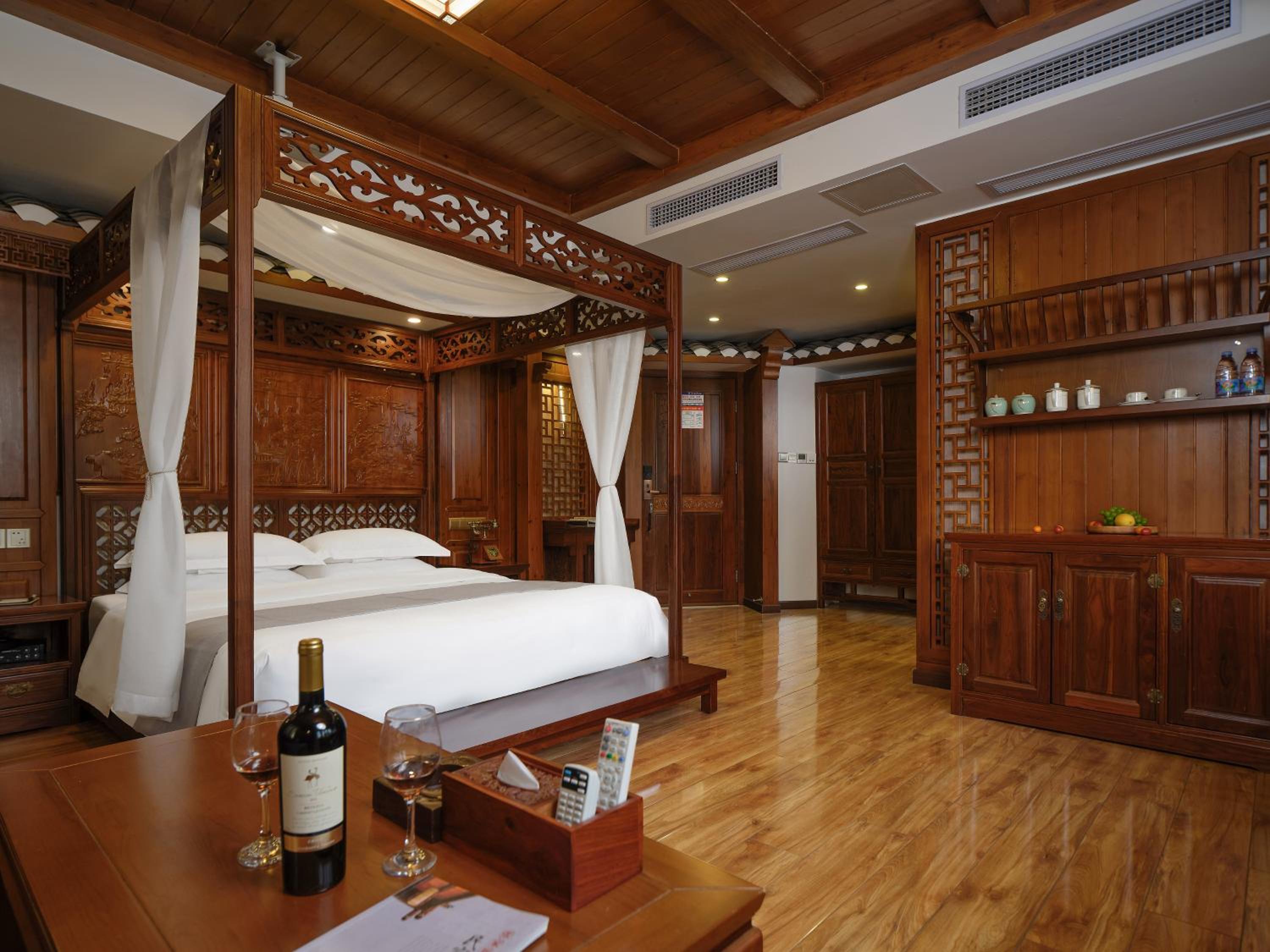 Lee's Boutique Resort & Including free breakfast and free pick-up service