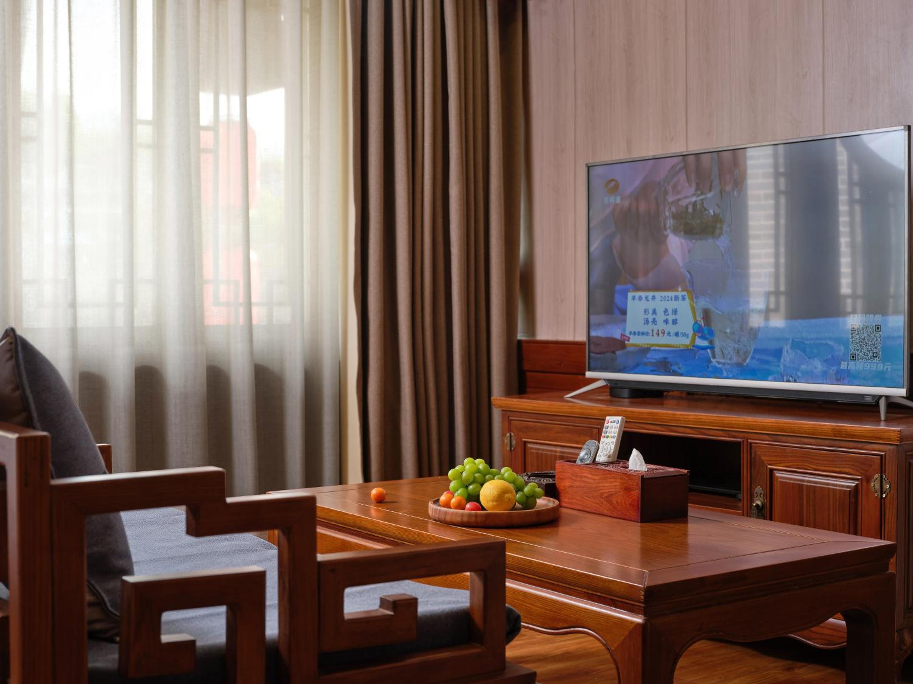 Lee's Boutique Resort & Including free breakfast and free pick-up service