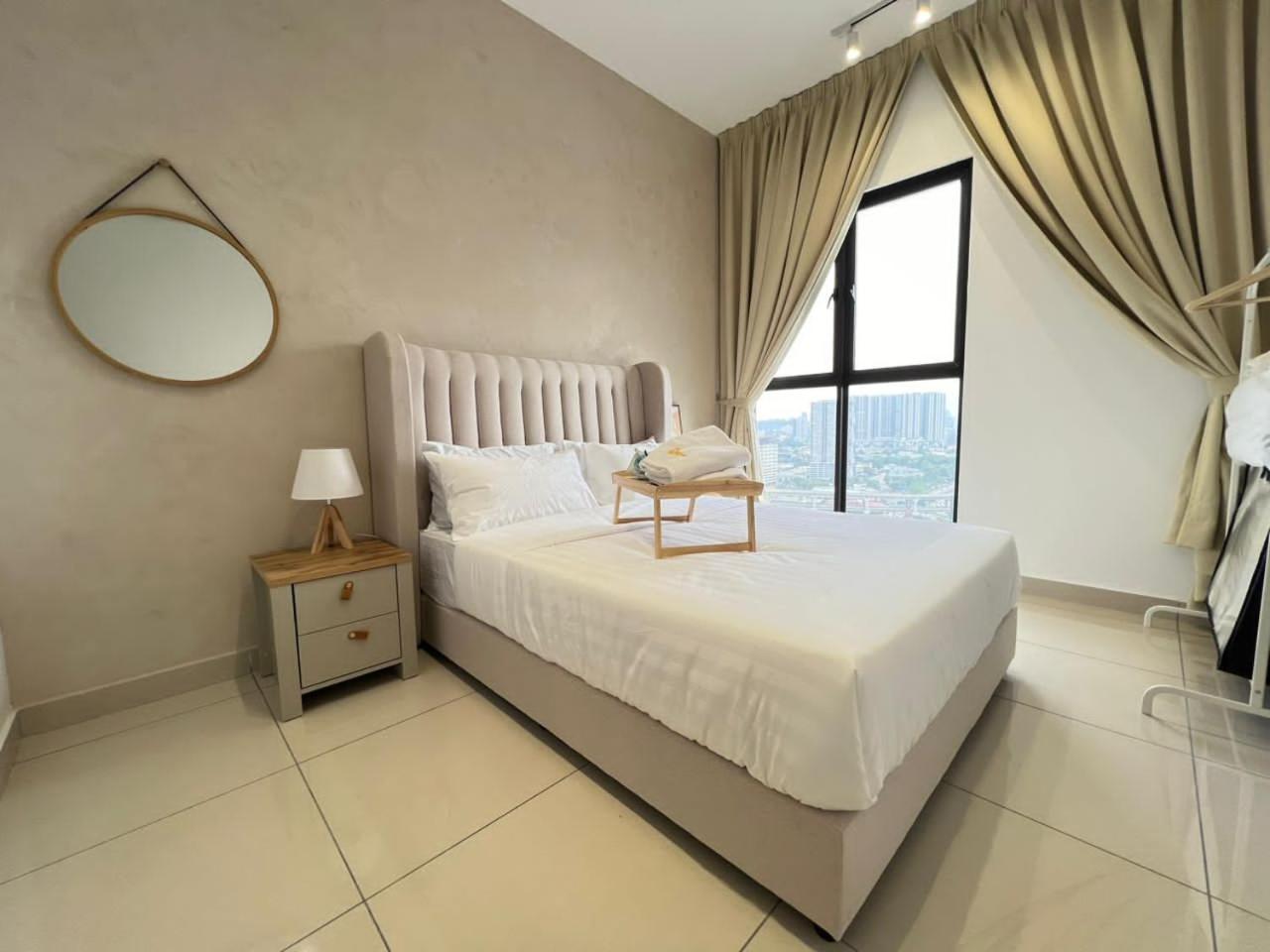 KLCity & KLCC View Modern Style 2R2B - 6 pax