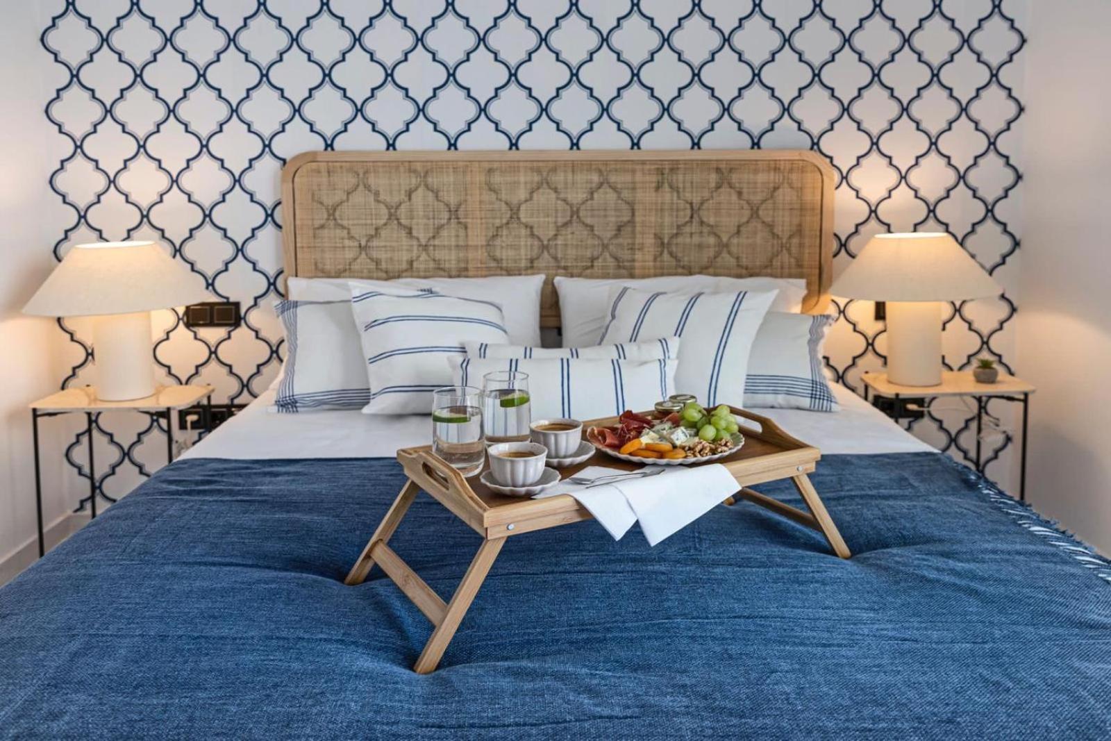 Luxury Sea View Apartment by United Renters