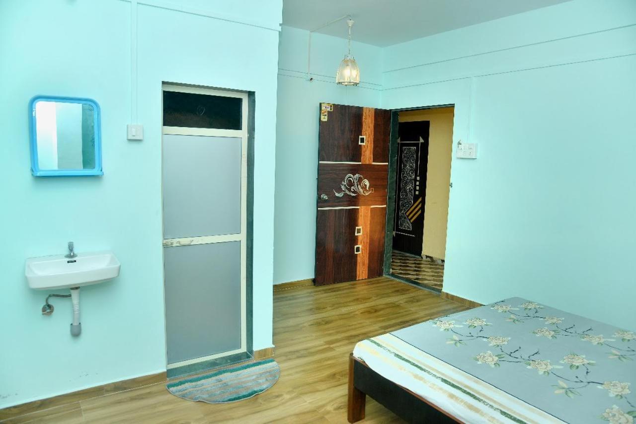 Aadesh Restorent
