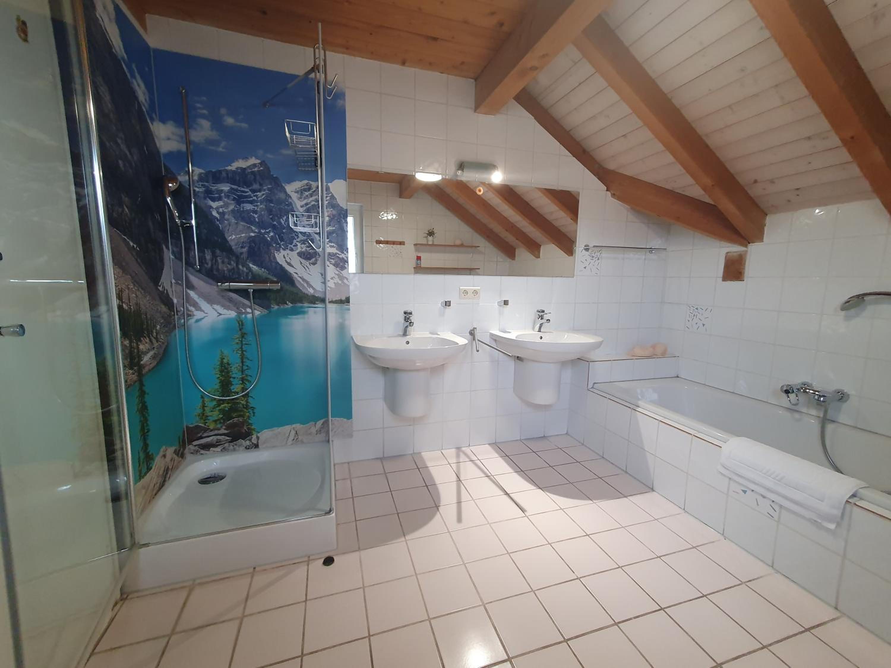 Armonia Altach, 2BR Familienapartment mit großem Balkon und Bergblick